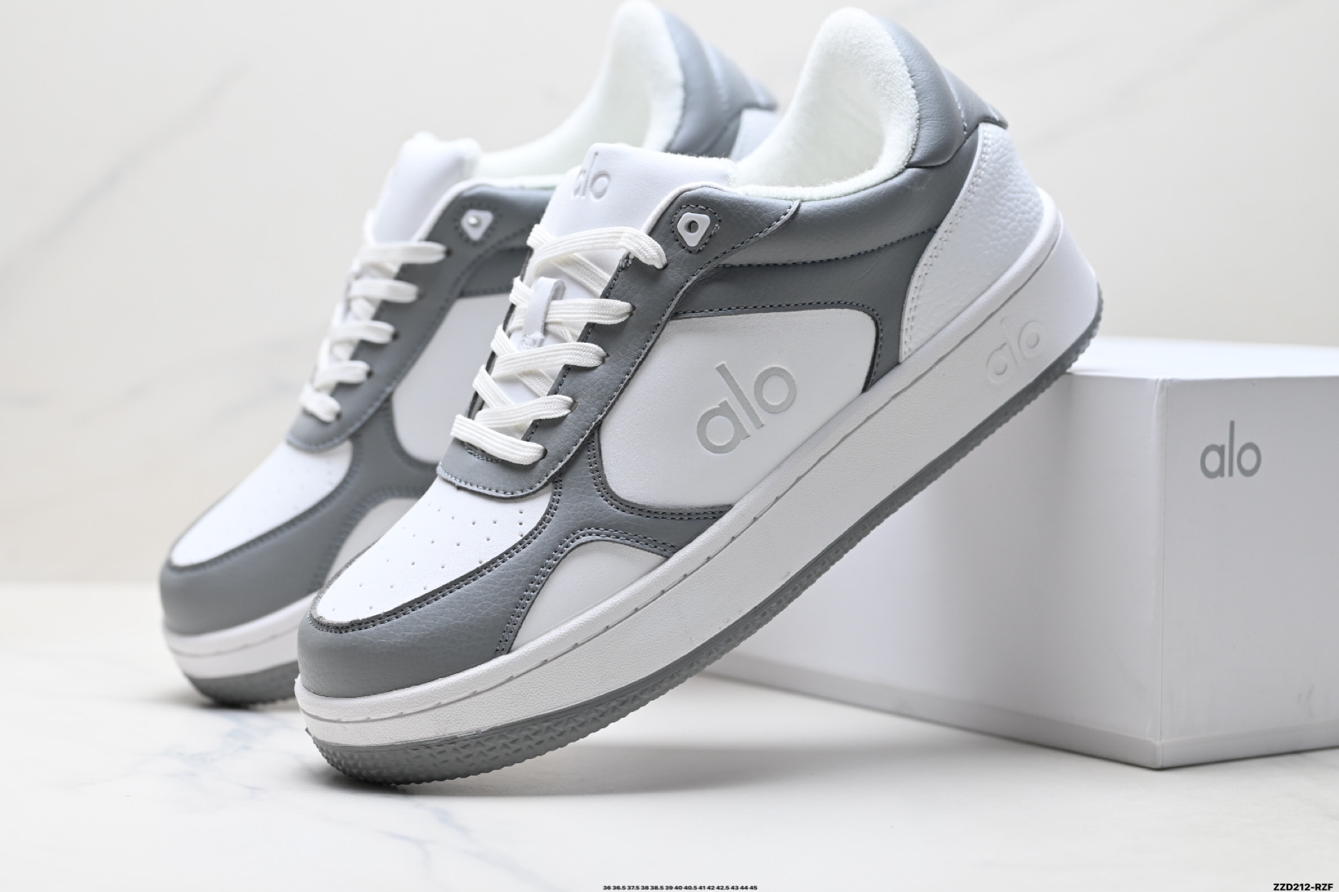 260 金智秀同款厚底alojiar加绒小白鞋女25新款百搭休闲运动鞋增高板本鞋