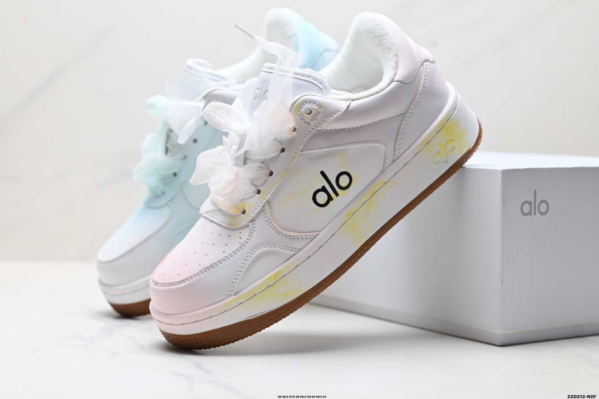 260 金智秀同款厚底alojiar加绒小白鞋女25新款百搭休闲运动鞋增高板本鞋