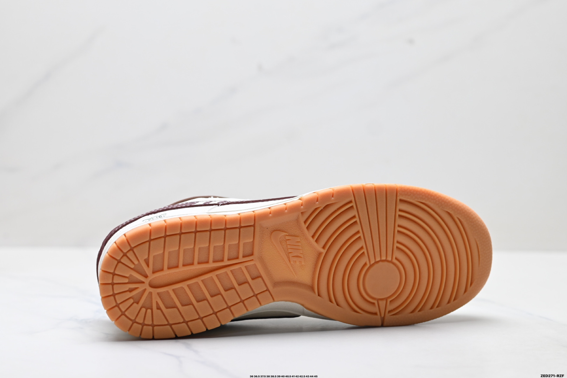 270 Nike Dunk Low Retro ‘DIY高端定制’耐克 低帮休闲运动板鞋 LW1818-123