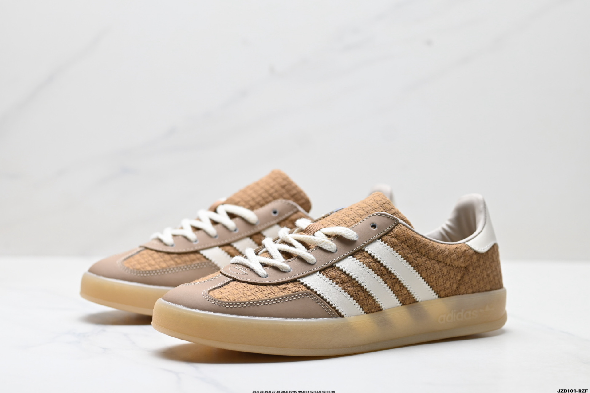 150 Adidas Originals Gazelle INdoor 三叶草休闲防滑耐磨低帮板鞋 JR8851