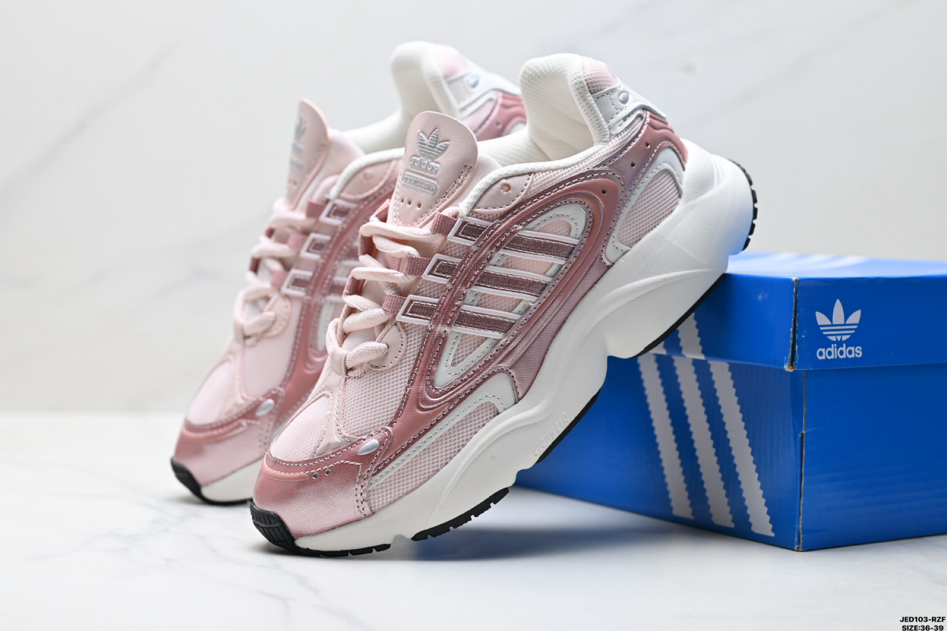 160 Adidas Originals Ozmillen 百搭 舒适 网布減震耐磨低帮跑步鞋 IE5842-Chinese UA Cheap High Quatity Brand Clothes Bags handbags Sneakers wholesale wholesaler seller from China Factory suppliers Fashion Clothing Shoes best Quality Beautiful Price 160 Adidas Originals Ozmillen 百搭 舒适 网布減震耐磨低帮跑步鞋 IE5842