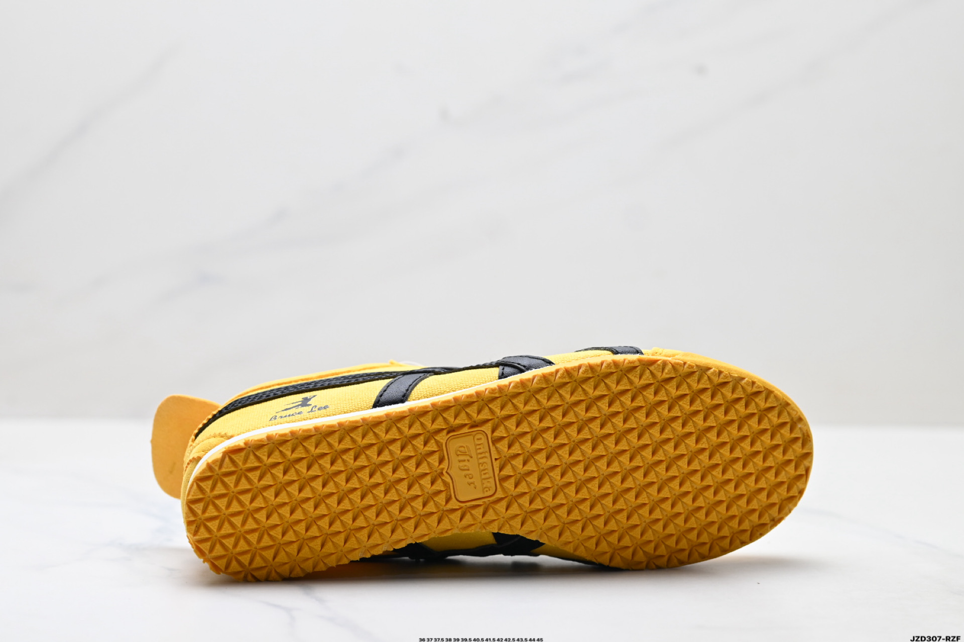 150 Onitsuka Tiger NIPPON MADE 鬼冢虎手工鞋系列 1183C517-700