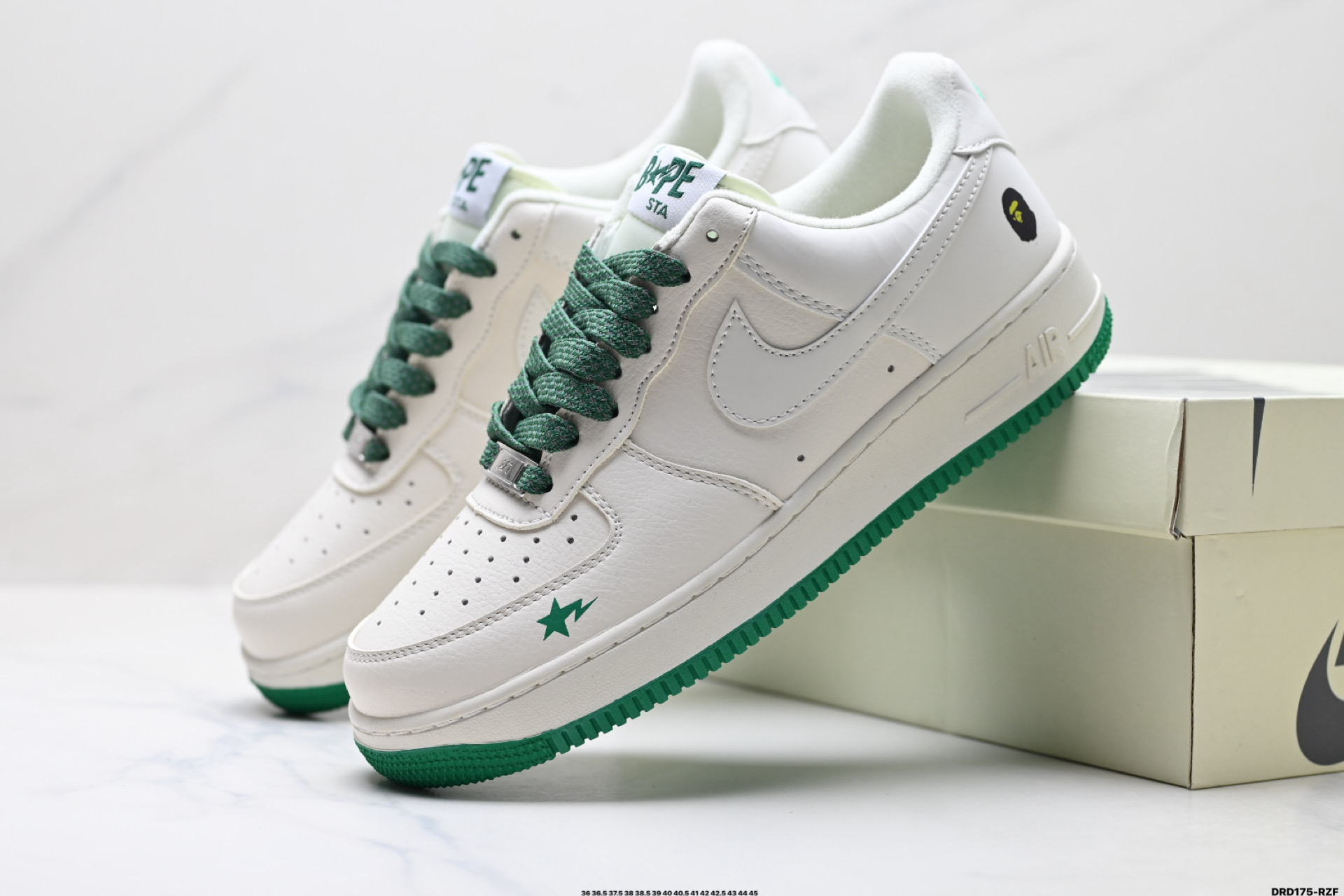 特价‼️💰110
公司级✅NIKE AIR FORCE 1‘07
原楦头原纸板 打造纯正低帮空军版型
专注外贸渠道 全掌内置蜂窝气垫 
原盒配件 原厂中底钢印、拉帮完美
货号:YZ8115-003
Size:36 36.5 37.5 38 38.5 39 40 40.5 41 42 42.5 43 44 45
ID:DRD175-RZF