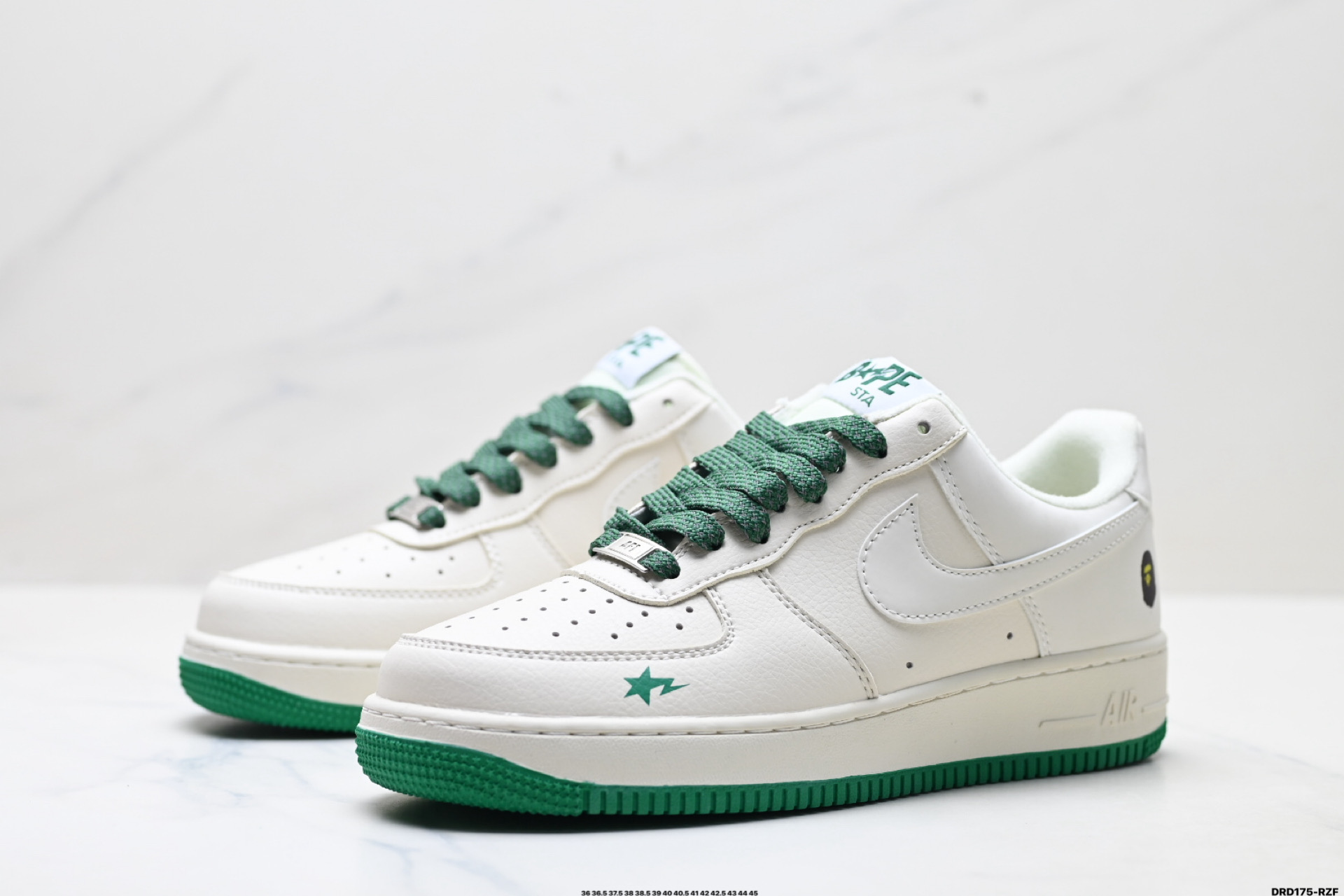 特价‼️💰110
公司级✅NIKE AIR FORCE 1‘07
原楦头原纸板 打造纯正低帮空军版型
专注外贸渠道 全掌内置蜂窝气垫 
原盒配件 原厂中底钢印、拉帮完美
货号:YZ8115-003
Size:36 36.5 37.5 38 38.5 39 40 40.5 41 42 42.5 43 44 45
ID:DRD175-RZF