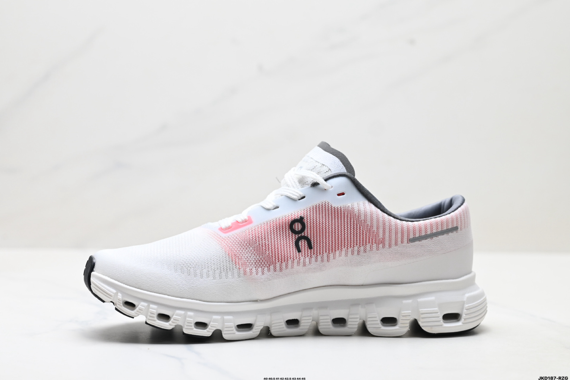 170 On昂跑 Cloud 6 Push 轻量运动休闲鞋 轻量透气的工程网格结合环保人造麂皮