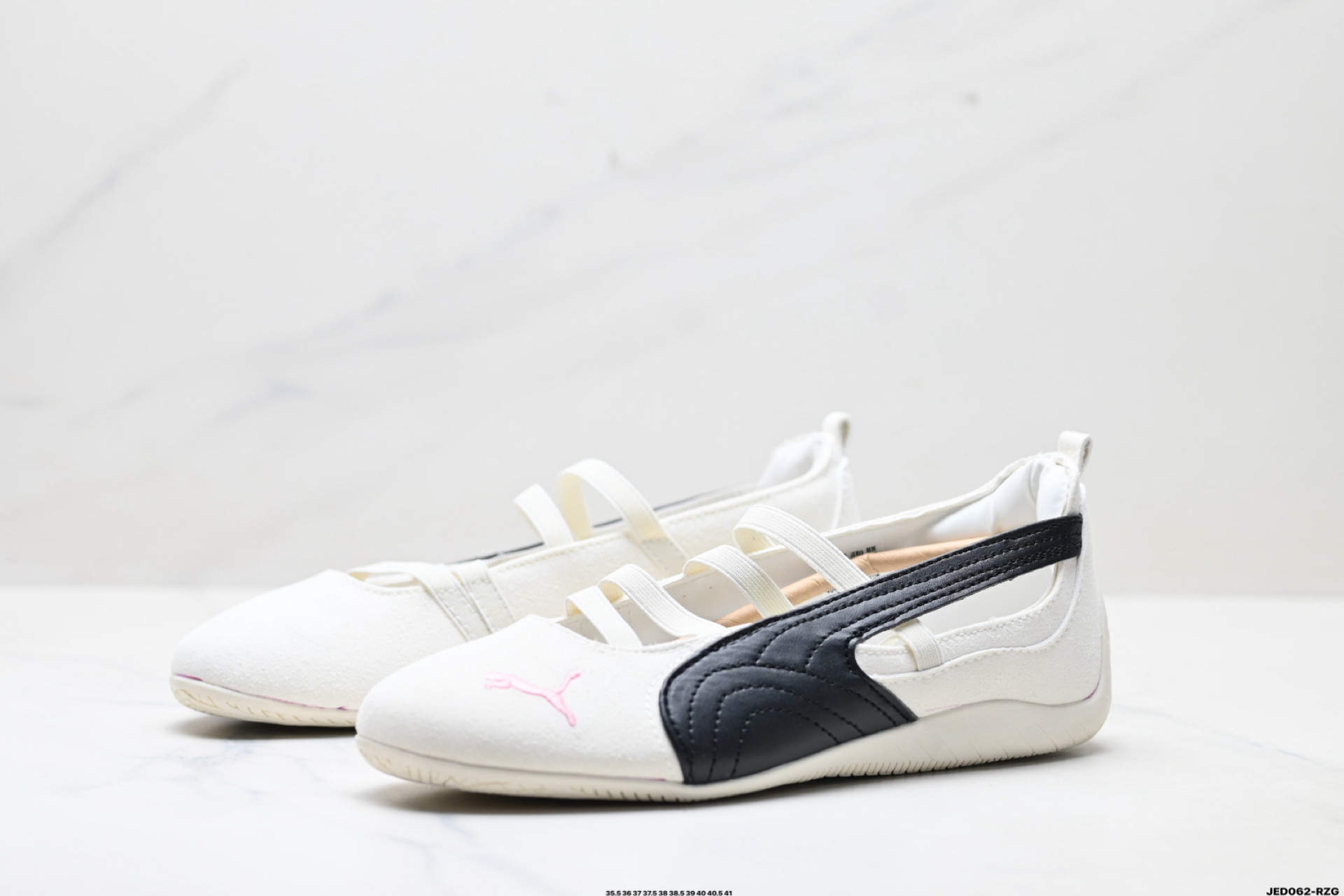 Rose x Puma speedcat 彪马 舒适百搭芭蕾绑带镂空甜美设计感撞色 芭蕾鞋 404395-01 Rose x Puma speedcat 彪马 舒适百搭芭蕾绑带镂空甜美设计感撞色 芭蕾鞋 404395-01