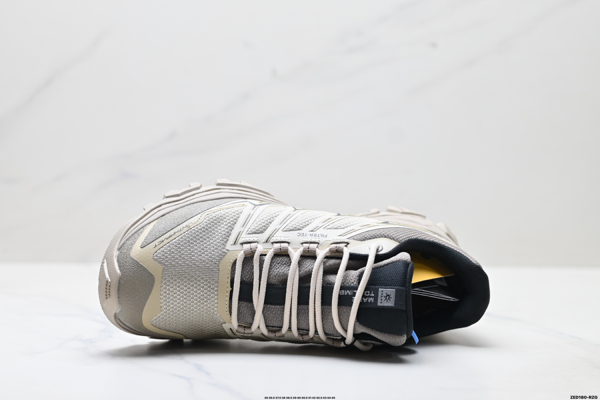 270 凯乐石KAILAS 远征5 FLT 舒适简约经典登山 防滑耐磨防水 低帮 徒步鞋 KS251