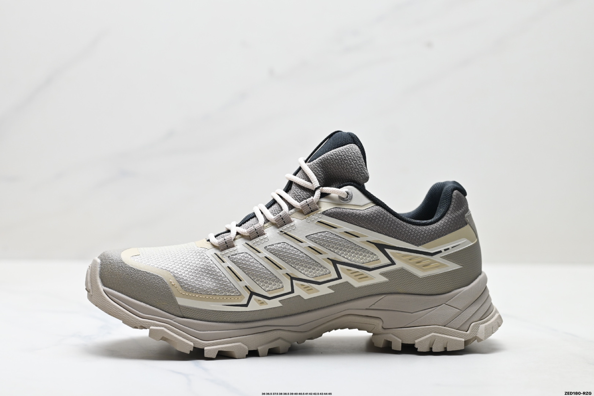 270 凯乐石KAILAS 远征5 FLT 舒适简约经典登山 防滑耐磨防水 低帮 徒步鞋 KS251