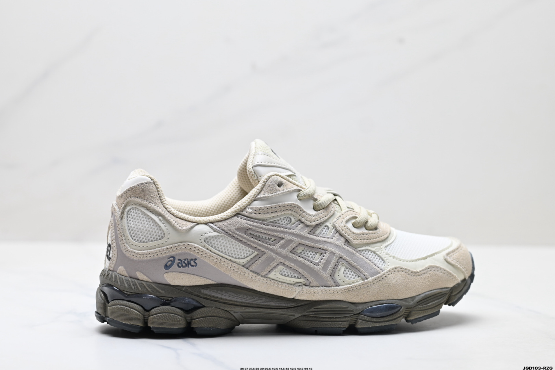 190 ASICS GEL-N 亚瑟士 透气网眼鞋面 配合部分合成革材质 采用全新AHAR+橡胶材质 更加耐磨 1203A372-100