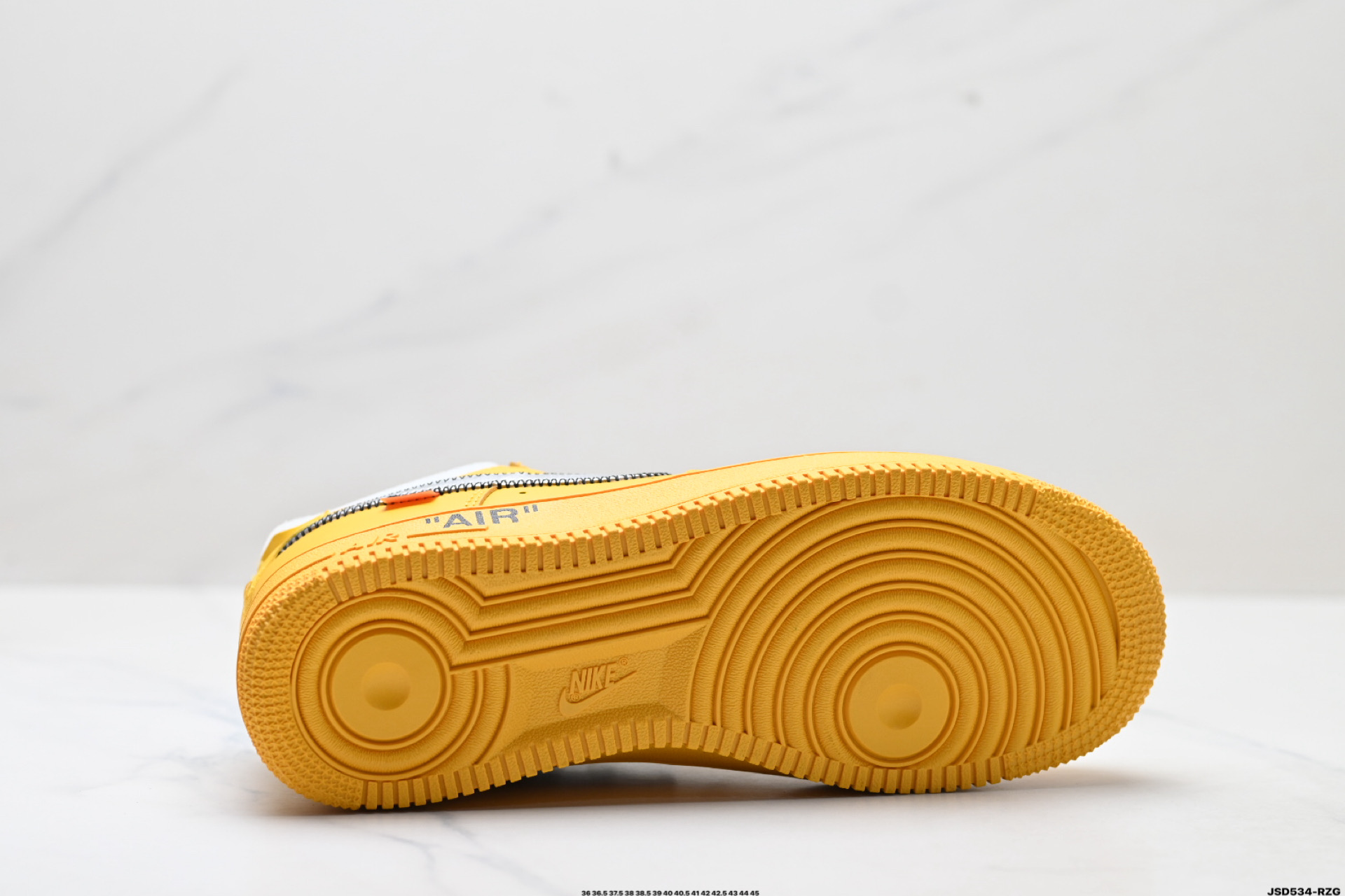 220 NIKE AIR FORCE 1‘07 DD1876-700