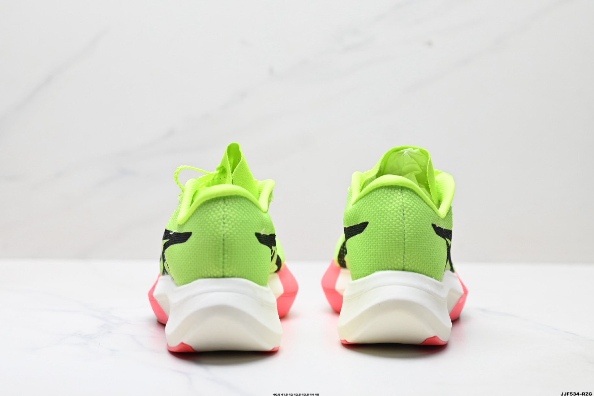 Asics Novablast 3 LE Zapatillas Running Ligeras, Cómodas y Transpirables 7 i1758816457056 5619 0 5