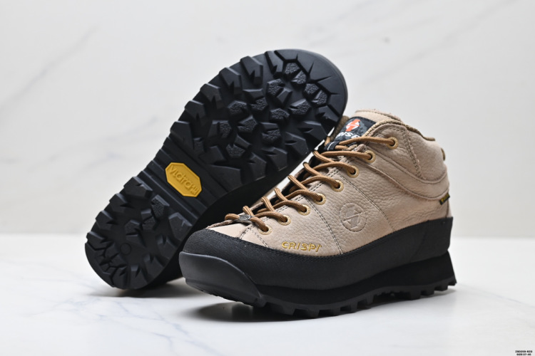 CRISPI Monaco: Handcrafted Leather Hiking Boots for Outdoor Adventures 1 CRISPI Monaco: Handcrafted Leather Hiking Boots for Outdoor Adventures