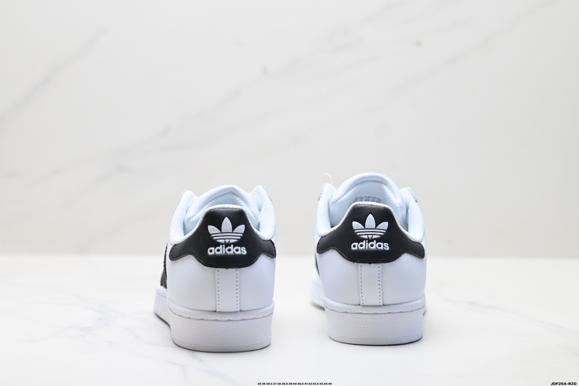 Adidas Originals Superstar: Clásico, Cómodo y con Estilo. ¡Elige tu Talla! 7 i1758816834476 4096 0 5