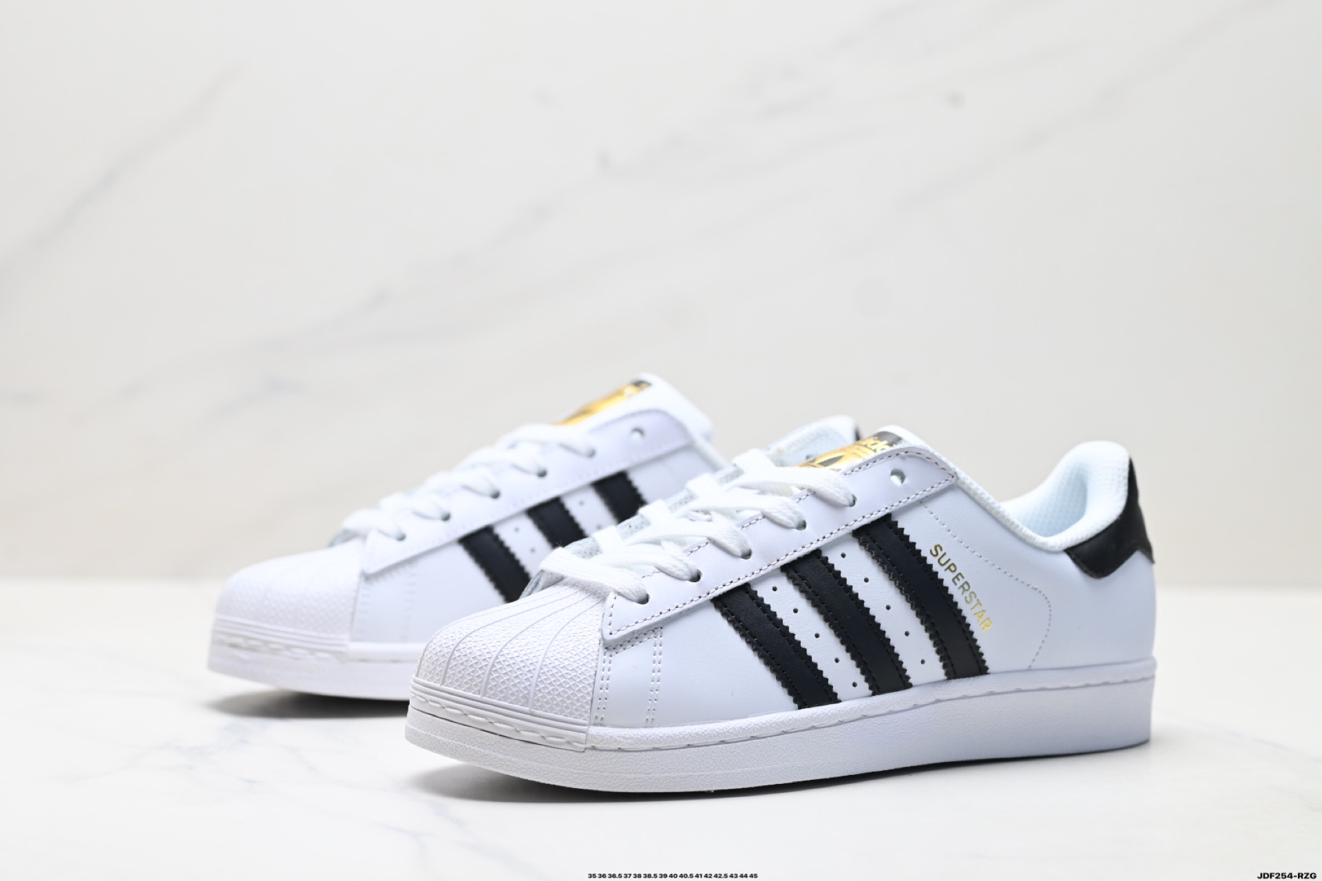 Adidas Originals Superstar: Clásico, Cómodo y con Estilo. ¡Elige tu Talla! 5 i1758816835805 488 0 3