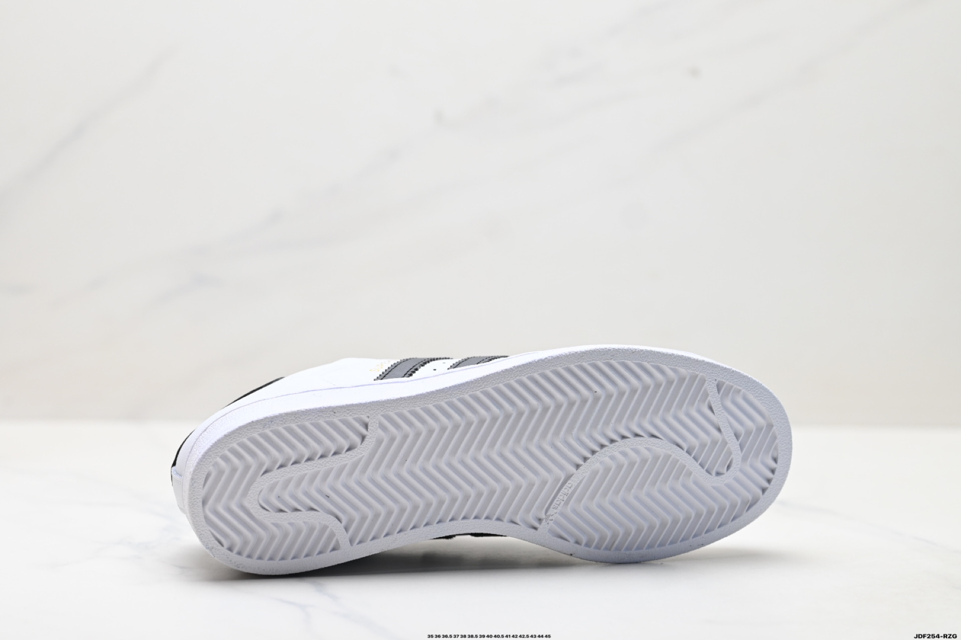 Adidas Originals Superstar: Clásico, Cómodo y con Estilo. ¡Elige tu Talla! 10 i1758816835811 6340 0 8