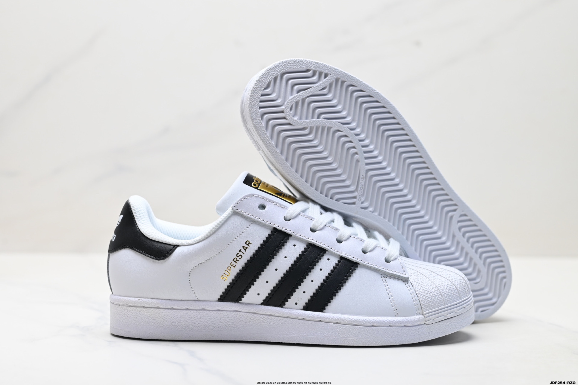Adidas Originals Superstar: Clásico, Cómodo y con Estilo. ¡Elige tu Talla! 6 i1758816835819 8223 0 4