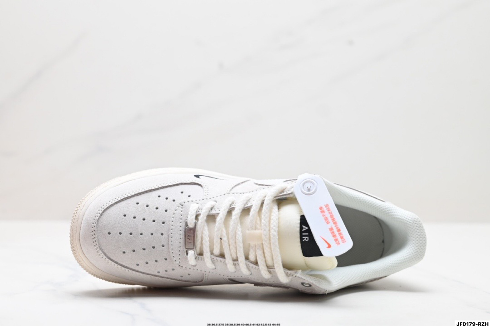 180 NIKE AIR FORCE 1‘07 LV8 SJ6698-020