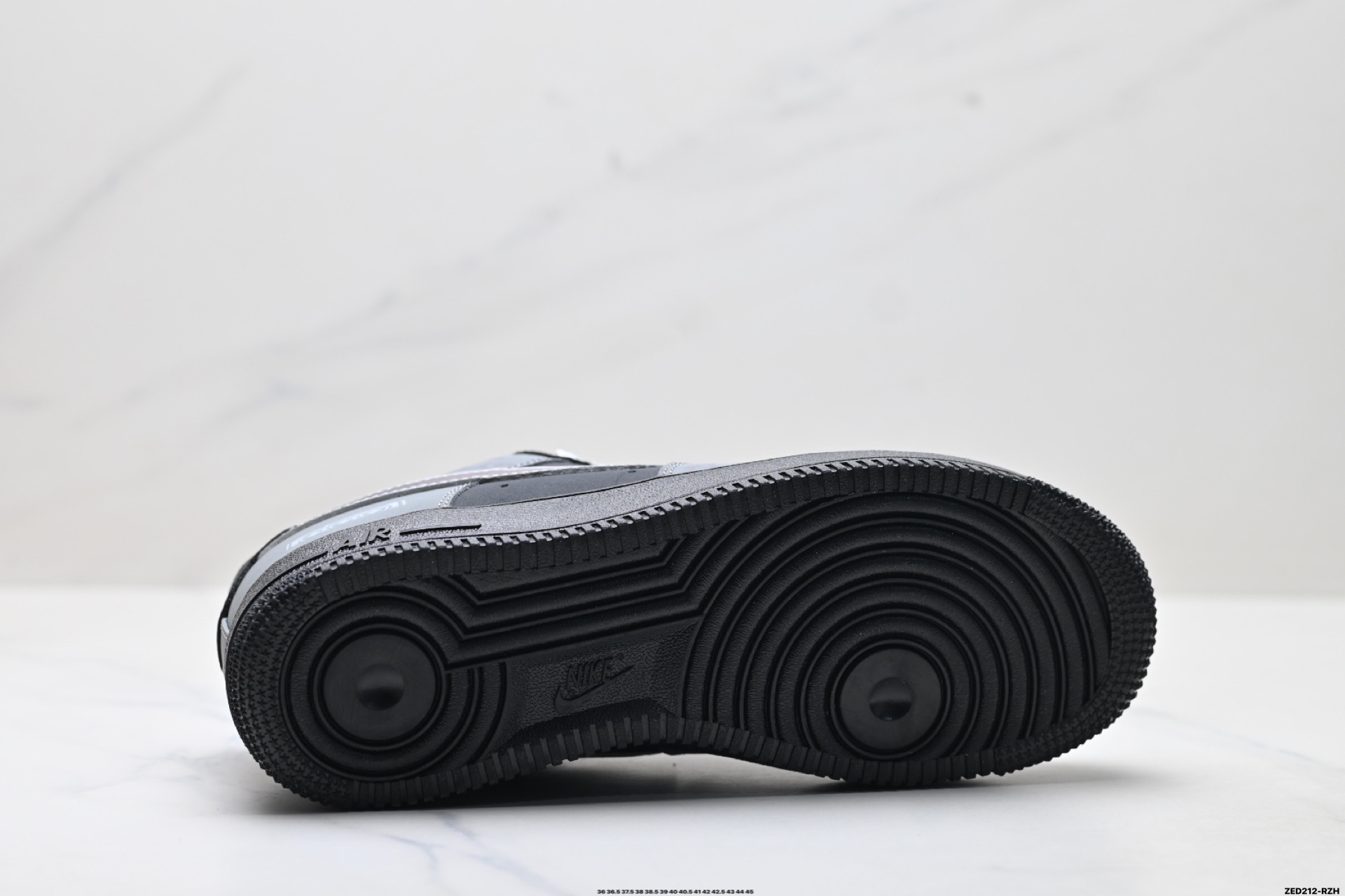 270 NIKE AIR FORCE 1‘07 原楦头原纸板 打造纯正低帮空军版型 ZH0316-108-Chinese UA Cheap High Quatity Brand Clothes Bags handbags Sneakers wholesale wholesaler seller from China Factory suppliers Fashion Clothing Shoes best Quality Beautiful Price 270 NIKE AIR FORCE 1‘07 原楦头原纸板 打造纯正低帮空军版型 ZH0316-108