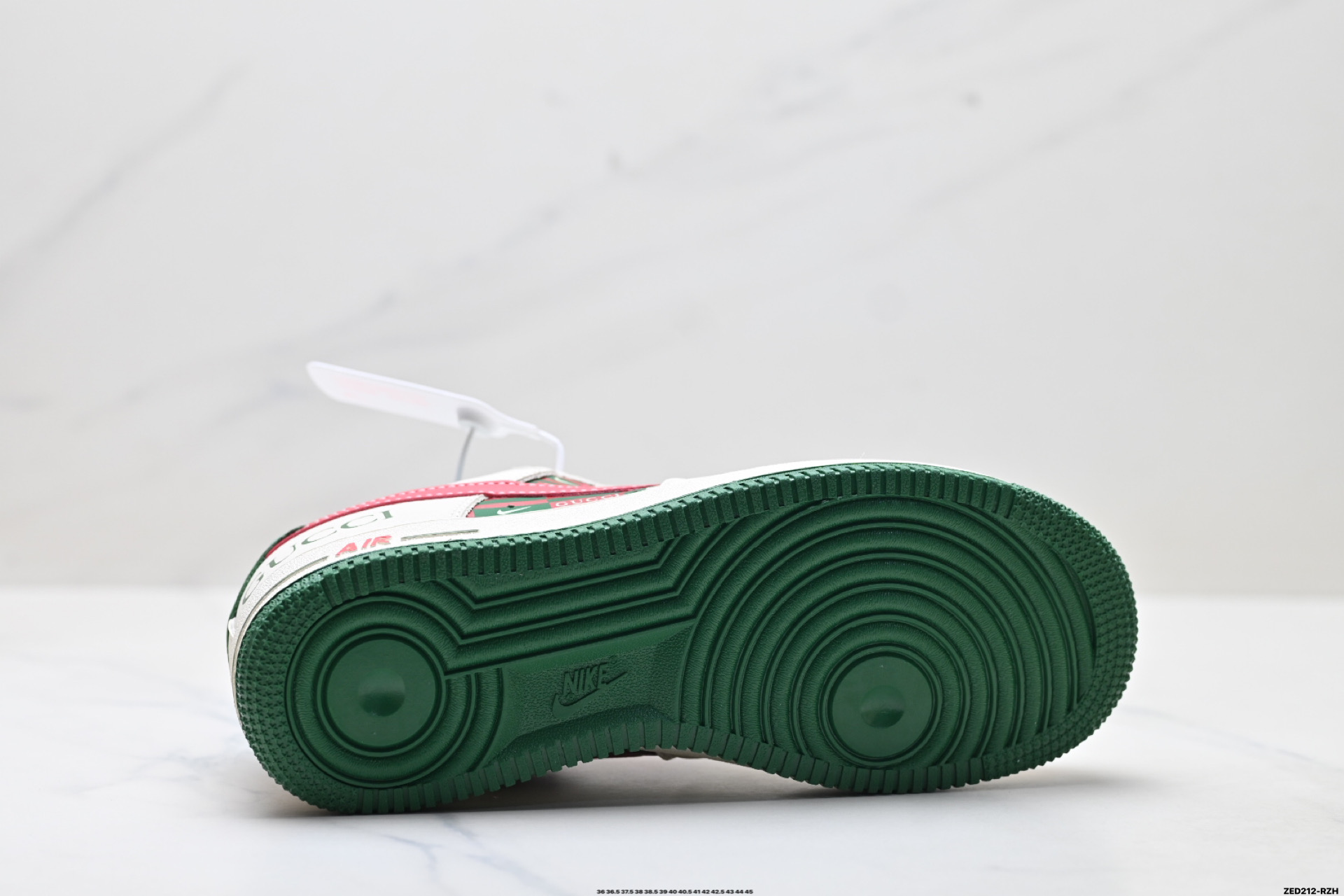 270 NIKE AIR FORCE 1‘07 原楦头原纸板 打造纯正低帮空军版型 DD1982-312