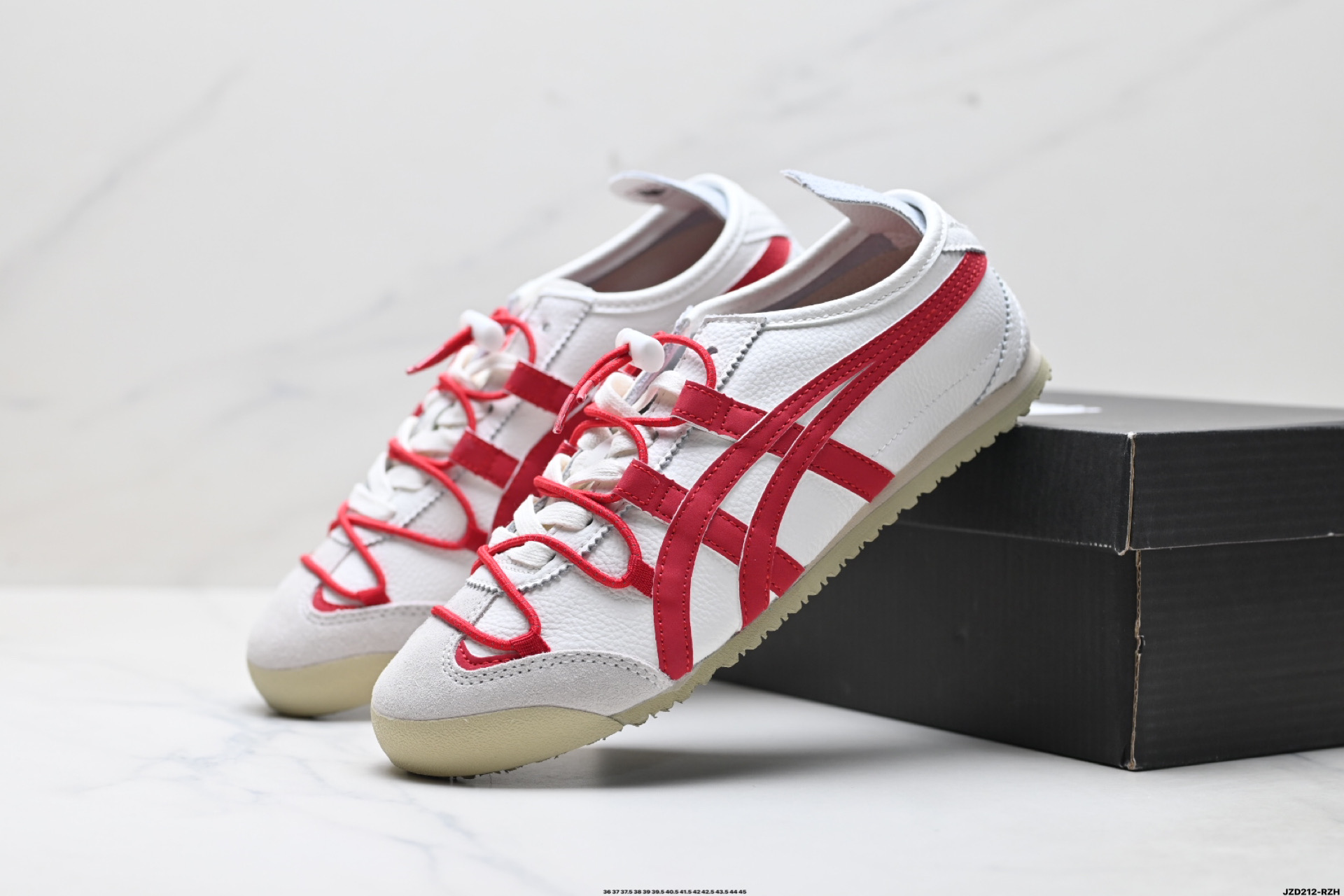 150 亚瑟士 Onitsuka Tiger Tokuten 布面 复古低帮休闲跑鞋 1183C126-100