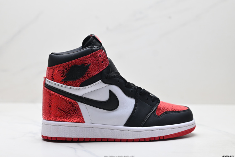Nike Air Jordan 1 Retro High - קלאסיקת כדורסל אופנתית 1 Nike Air Jordan 1 Retro High – קלאסיקת כדורסל אופנתית