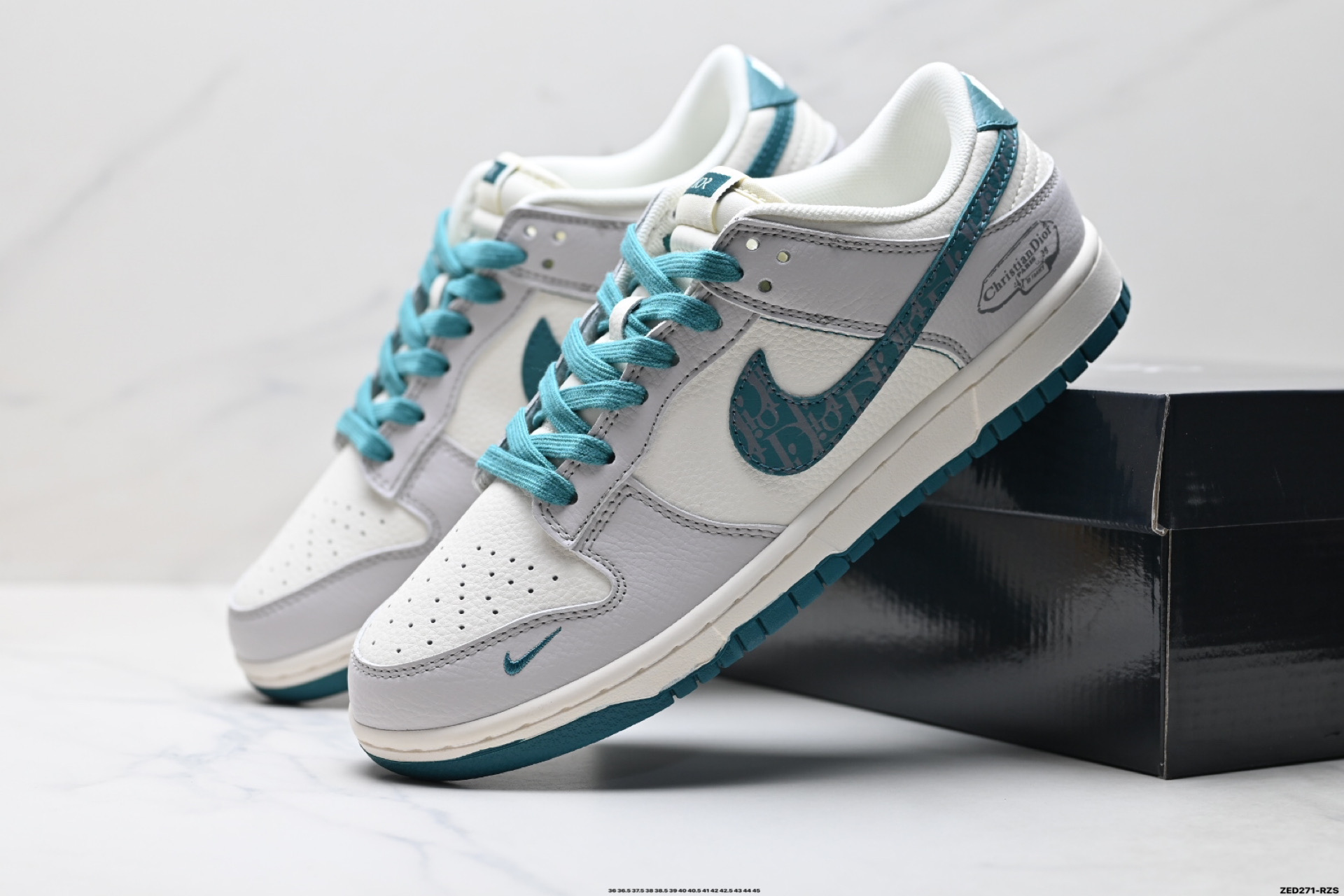 270 Nike Dunk Low Retro ‘DIY高端定制’耐克 低帮休闲运动板鞋 ZH2598-277-Chinese UA Cheap High Quatity Brand Clothes Bags handbags Sneakers wholesale wholesaler seller from China Factory suppliers Fashion Clothing Shoes best Quality Beautiful Price 270 Nike Dunk Low Retro ‘DIY高端定制’耐克 低帮休闲运动板鞋 ZH2598-277