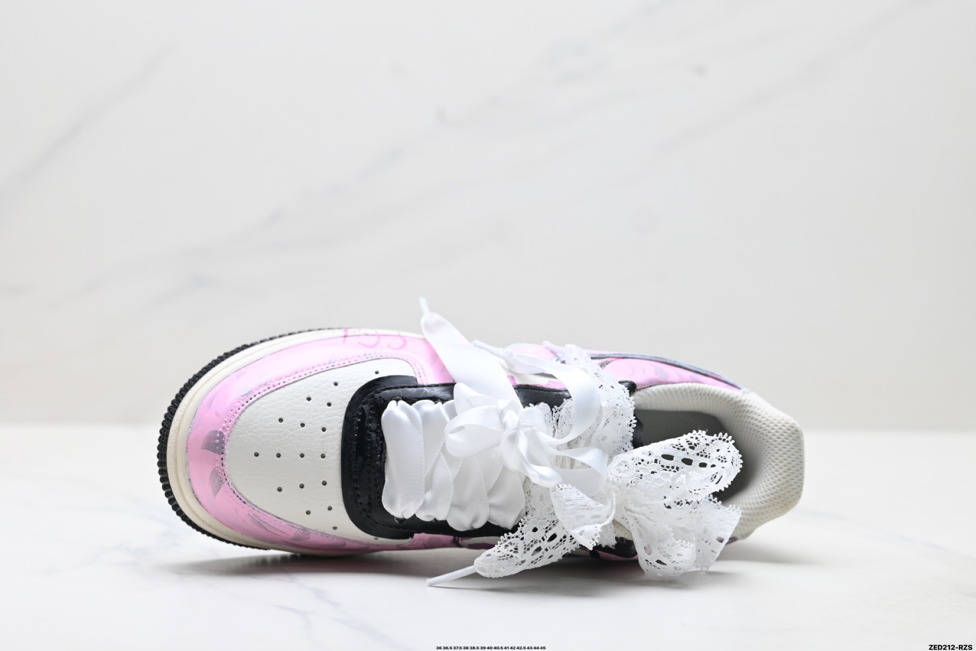 Nike Air Force 1 '07 Personalizadas - Estilo y Comodidad Únicos 3 i1758987623308 1708 0 1