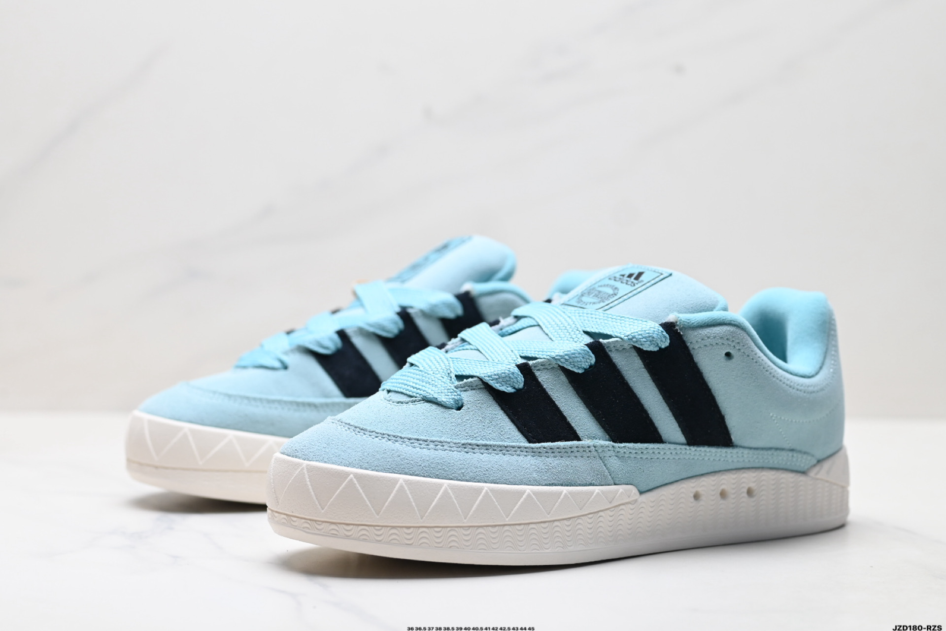 150 Adidas Adimatic Low 马蒂奇系列低帮 复古鲨鱼面包鞋运动休闲滑板板鞋 KI8880-Chinese UA Cheap High Quatity Brand Clothes Bags handbags Sneakers wholesale wholesaler seller from China Factory suppliers Fashion Clothing Shoes best Quality Beautiful Price 150 Adidas Adimatic Low 马蒂奇系列低帮 复古鲨鱼面包鞋运动休闲滑板板鞋 KI8880