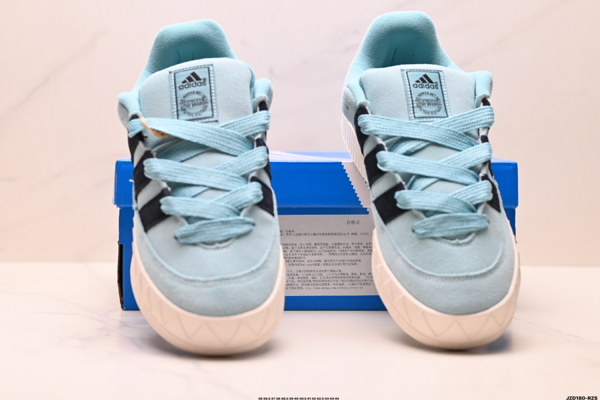 150 Adidas Adimatic Low 马蒂奇系列低帮 复古鲨鱼面包鞋运动休闲滑板板鞋 KI8880-Chinese UA Cheap High Quatity Brand Clothes Bags handbags Sneakers wholesale wholesaler seller from China Factory suppliers Fashion Clothing Shoes best Quality Beautiful Price 150 Adidas Adimatic Low 马蒂奇系列低帮 复古鲨鱼面包鞋运动休闲滑板板鞋 KI8880