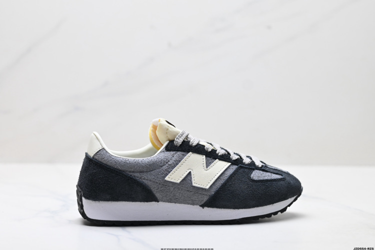 New Balance 471: נעלי סניקרס רטרו אופנתיות לגברים ולנשים - נוחות ועמידות 1 New Balance 471: נעלי סניקרס רטרו אופנתיות לגברים ולנשים – נוחות ועמידות