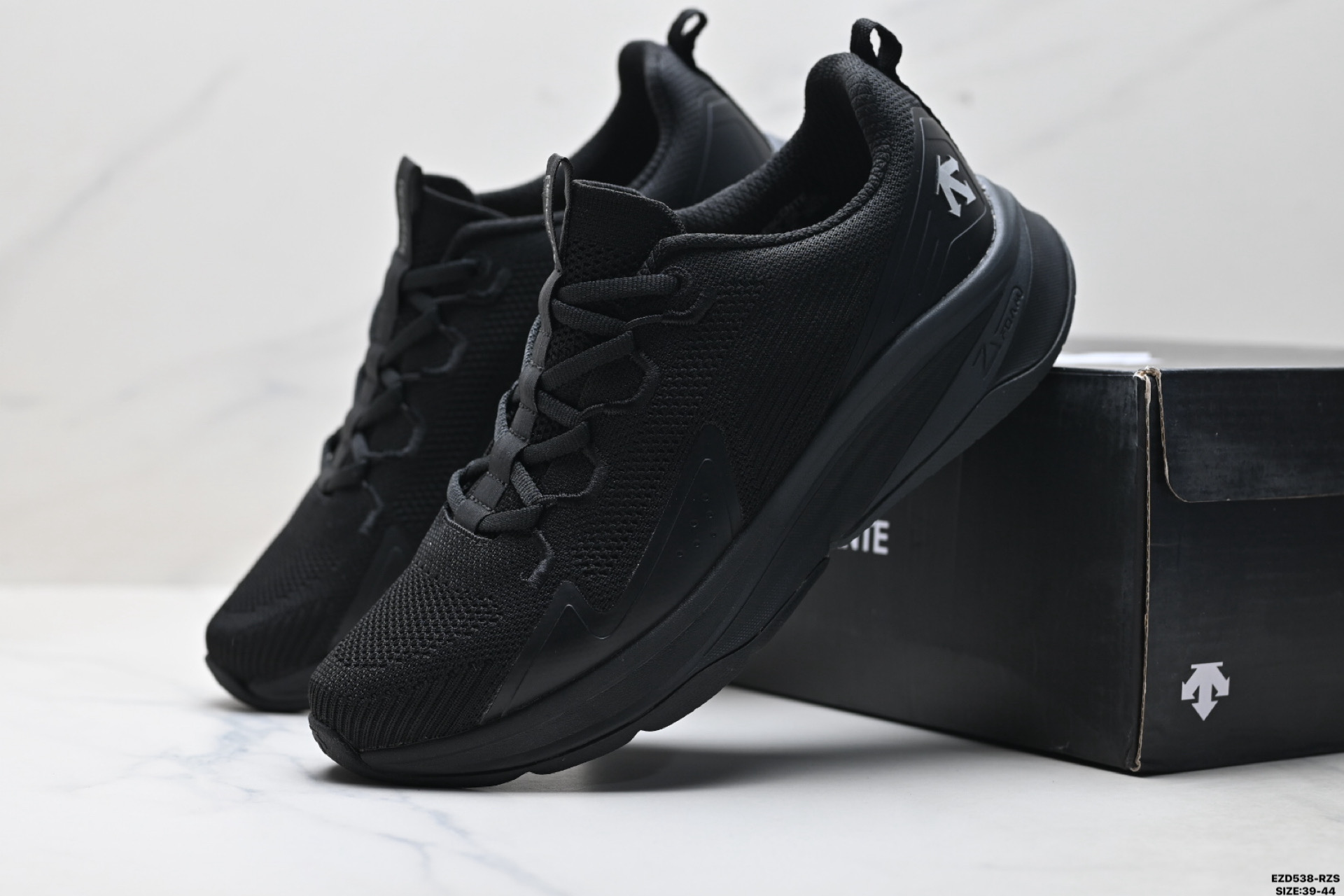 380 纯原迪桑特DESCENTE ENERZITE LAVITATE 2.0 KNIT 时尚防滑 低帮跑步鞋 D2331RRN23-Chinese UA Cheap High Quatity Brand Clothes Bags handbags Sneakers wholesale wholesaler seller from China Factory suppliers Fashion Clothing Shoes best Quality Beautiful Price 380 纯原迪桑特DESCENTE ENERZITE LAVITATE 2.0 KNIT 时尚防滑 低帮跑步鞋 D2331RRN23