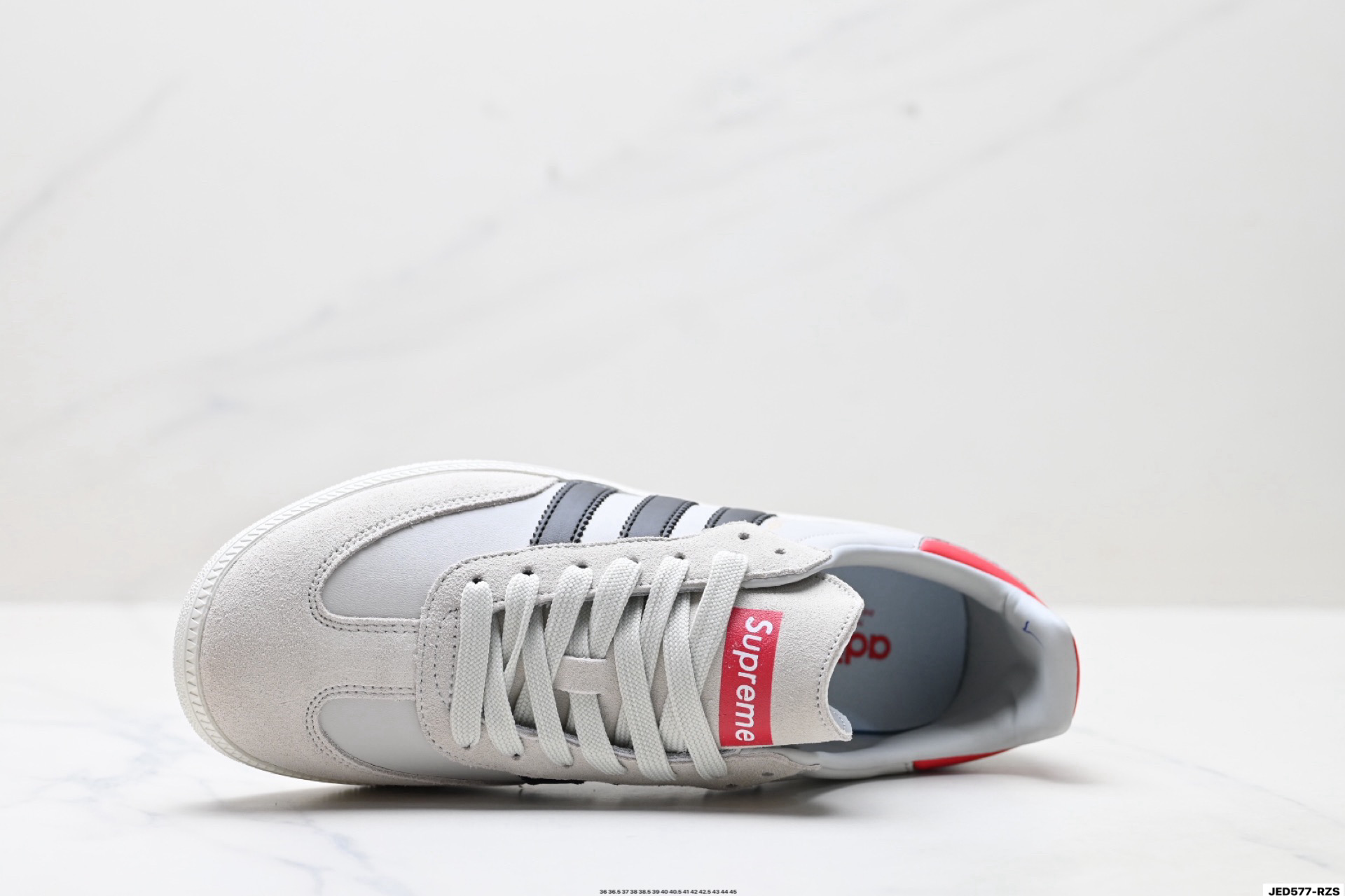 Adidas Originals Samba OG 'DIY' Zapatillas Deportivas - Estilo y Comodidad 3 i1758989888475 520 0 1