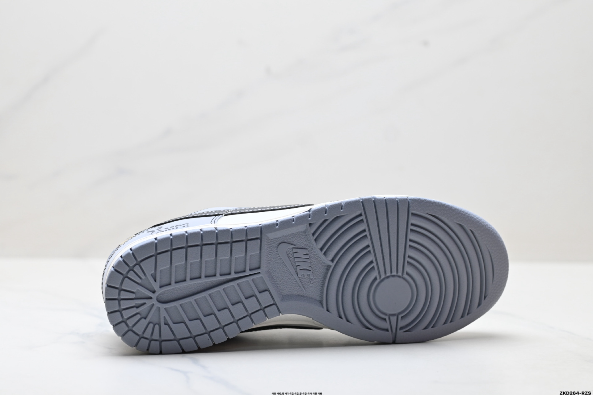 280 Nike Dunk Low Retro ‘DIY高端定制’耐克 低帮休闲运动板鞋 BB0528-109-Chinese UA Cheap High Quatity Brand Clothes Bags handbags Sneakers wholesale wholesaler seller from China Factory suppliers Fashion Clothing Shoes best Quality Beautiful Price 280 Nike Dunk Low Retro ‘DIY高端定制’耐克 低帮休闲运动板鞋 BB0528-109