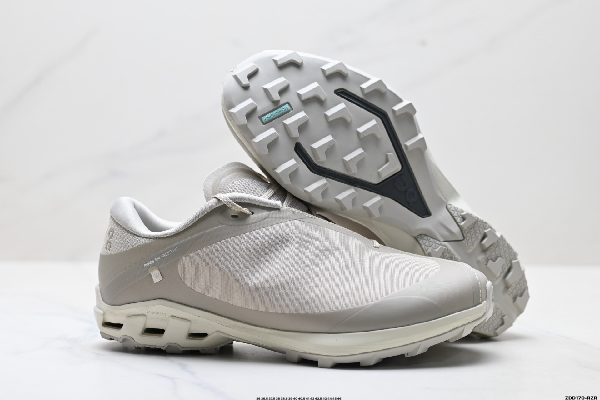 On昂跑 Cloudventure Peak Paf系列低帮轻量舒适多功能休闲运动鞋