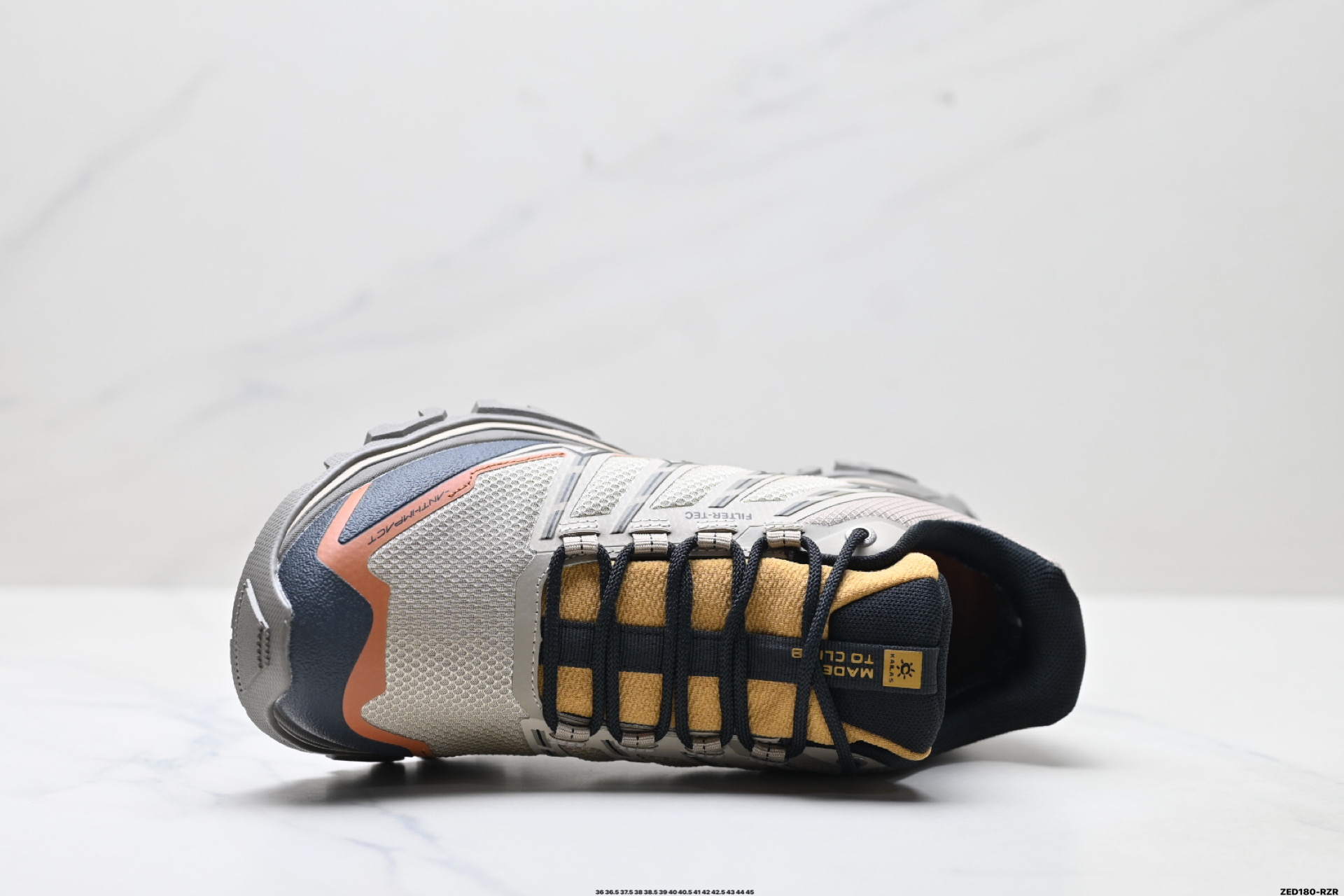 270 凯乐石KAILAS 远征5 FLT 舒适简约经典登山 防滑耐磨防水 低帮 徒步鞋 KS251