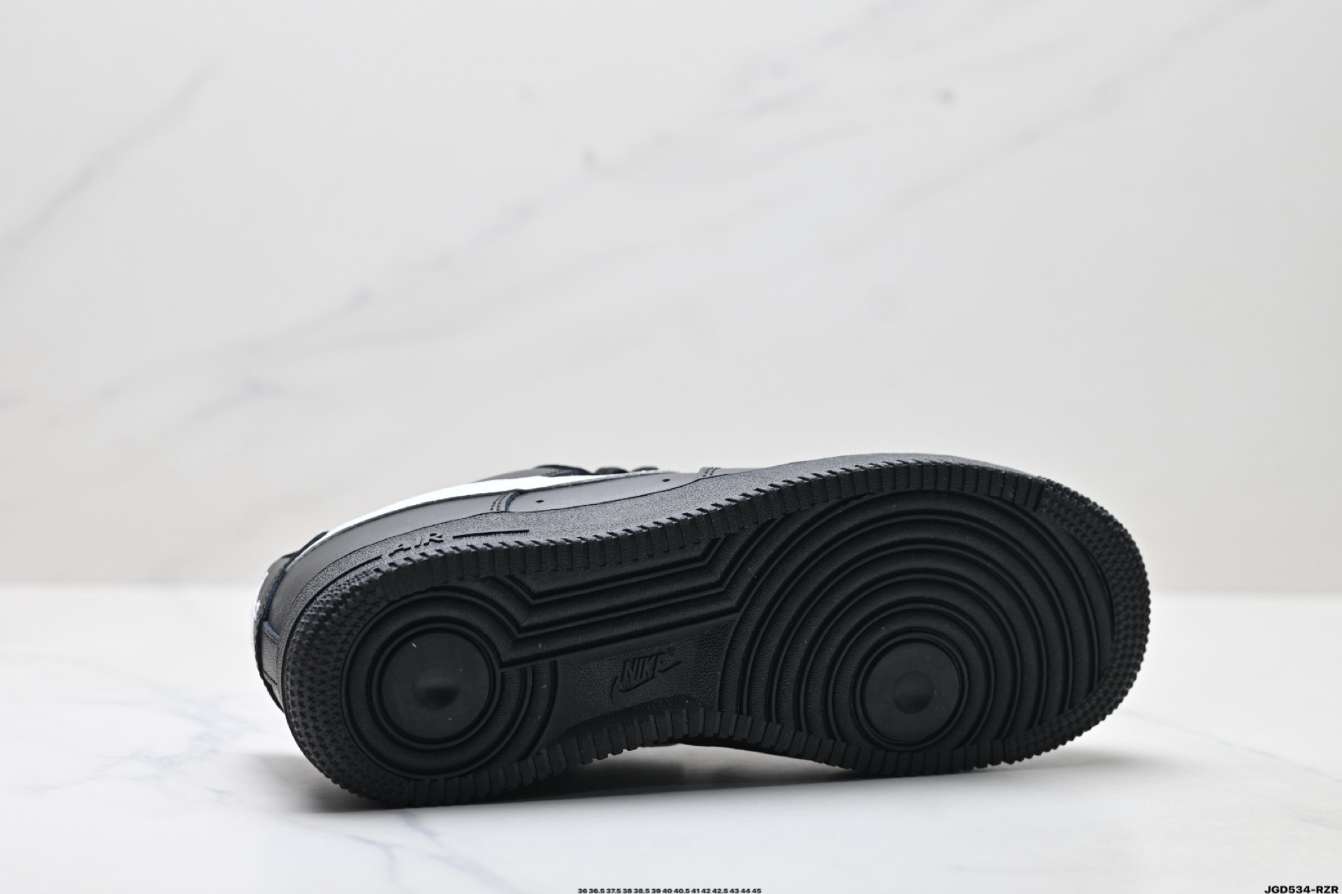 NIKE AIR FORCE 1‘07 FZ0627-010