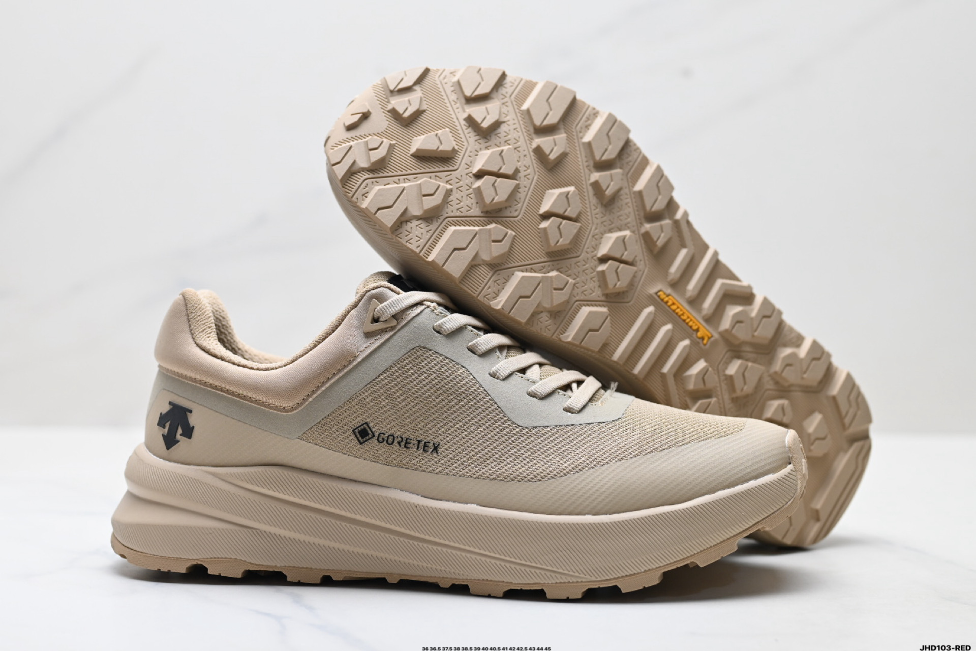 200 迪桑特DESCENTE DUALIS WP都市通勤 GORE-TEX 时尚舒适 防滑耐磨 时尚休闲运动覆盖防水男子越野跑鞋 D5131DSN24-Chinese UA Cheap High Quatity Brand Clothes Bags handbags Sneakers wholesale wholesaler seller from China Factory suppliers Fashion Clothing Shoes best Quality Beautiful Price 200 迪桑特DESCENTE DUALIS WP都市通勤 GORE-TEX 时尚舒适 防滑耐磨 时尚休闲运动覆盖防水男子越野跑鞋 D5131DSN24