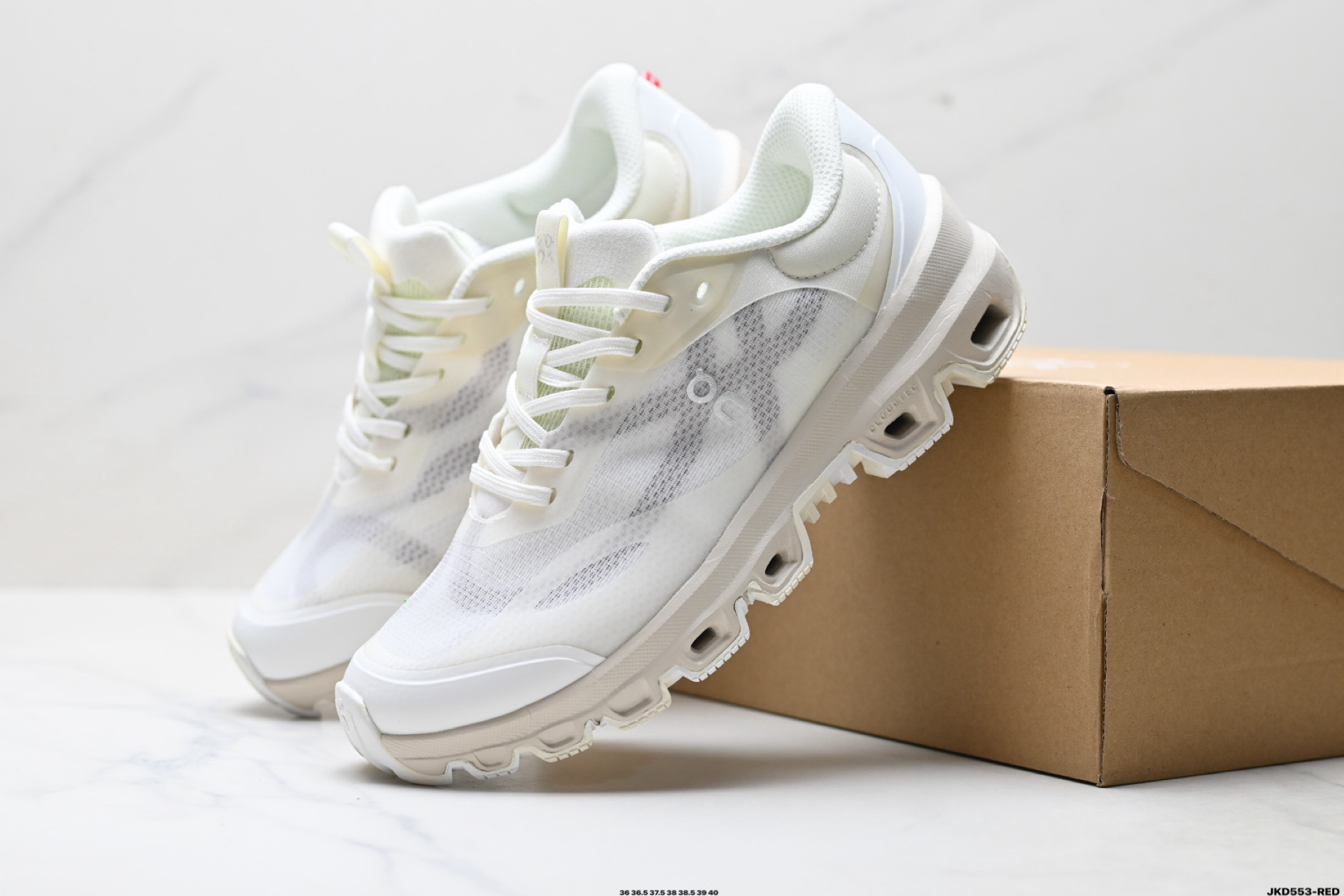 170 On昂跑 x LOEWE罗意威 Cloudventure 2.0 圆头系带 低帮休闲鞋