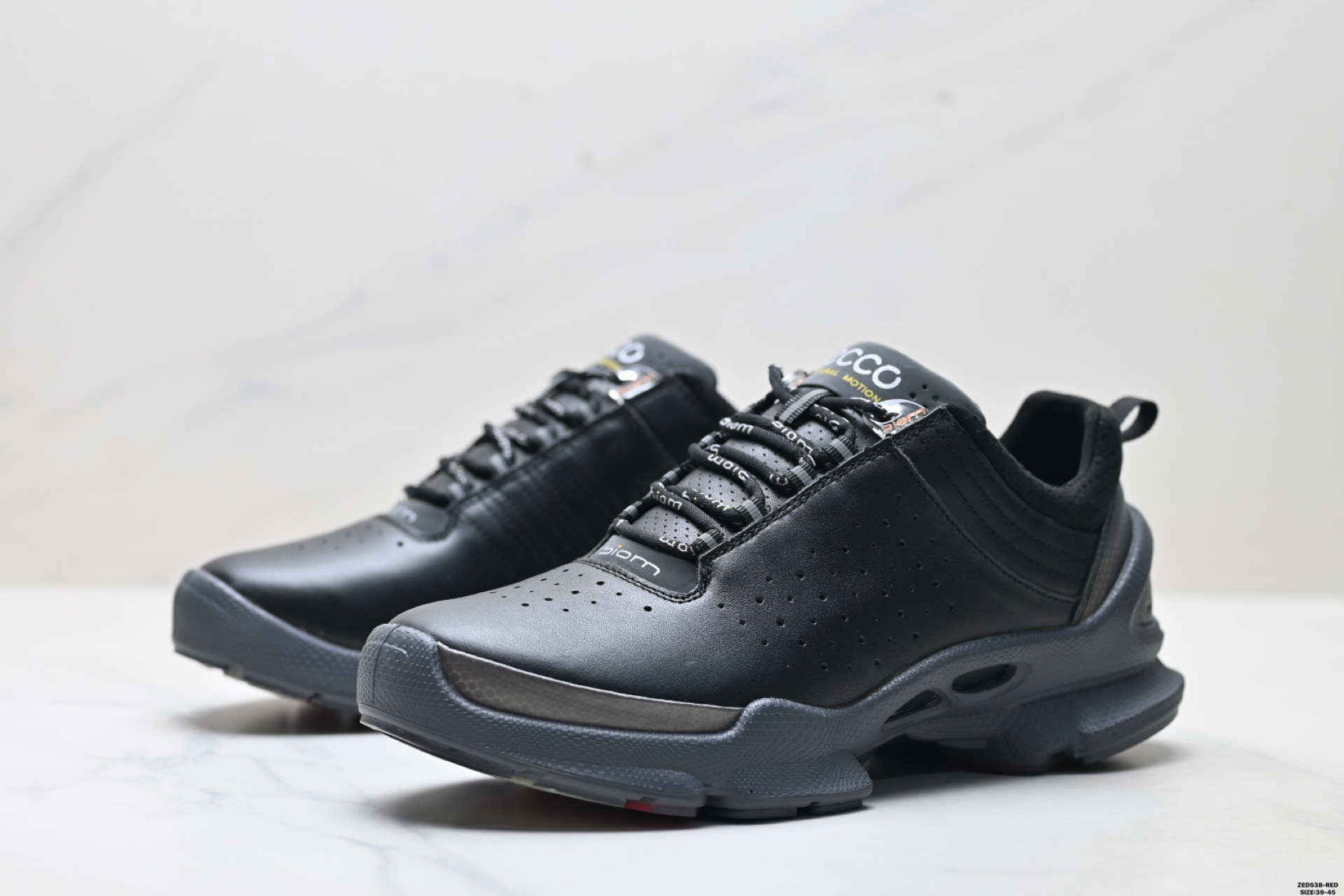 270 ECCO爱步运动鞋男透气防滑缓震轻便牛皮跑鞋 健步-Chinese UA Cheap High Quatity Brand Clothes Bags handbags Sneakers wholesale wholesaler seller from China Factory suppliers Fashion Clothing Shoes best Quality Beautiful Price 270 ECCO爱步运动鞋男透气防滑缓震轻便牛皮跑鞋 健步