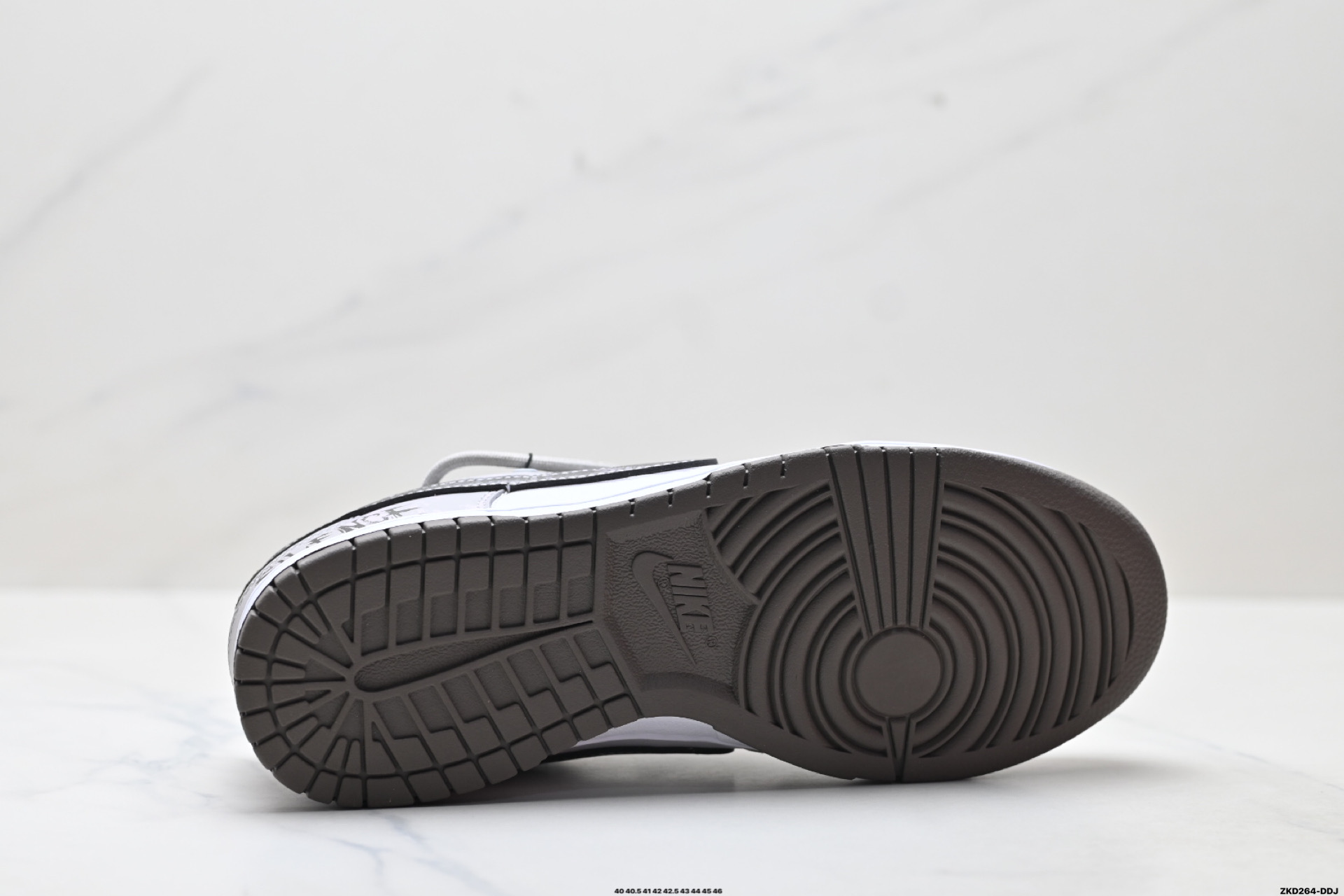 Nike Dunk Low Retro ‘DIY高端定制’耐克 低帮休闲运动板鞋 HF5441-111