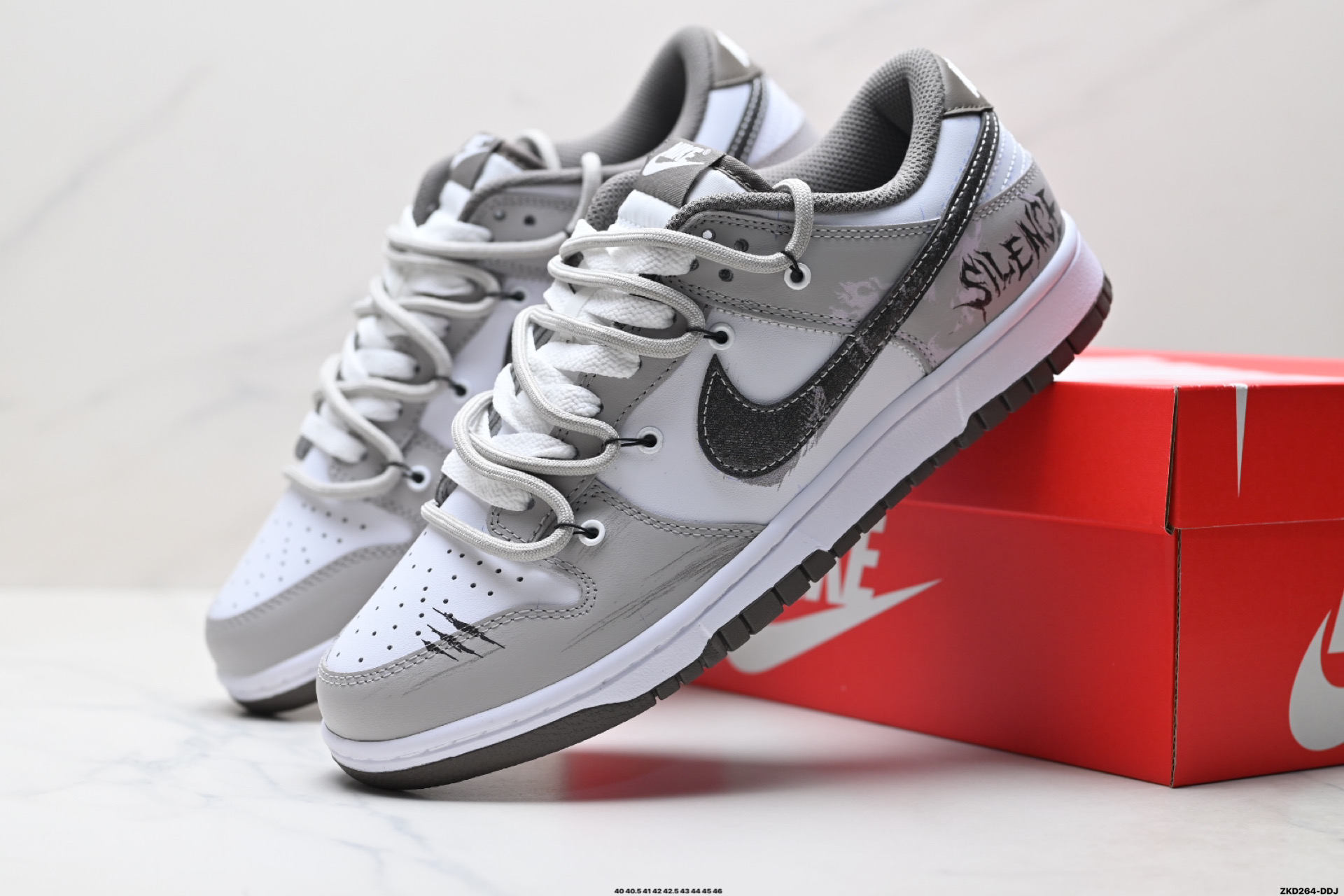 Nike Dunk Low Retro ‘DIY高端定制’耐克 低帮休闲运动板鞋 HF5441-111