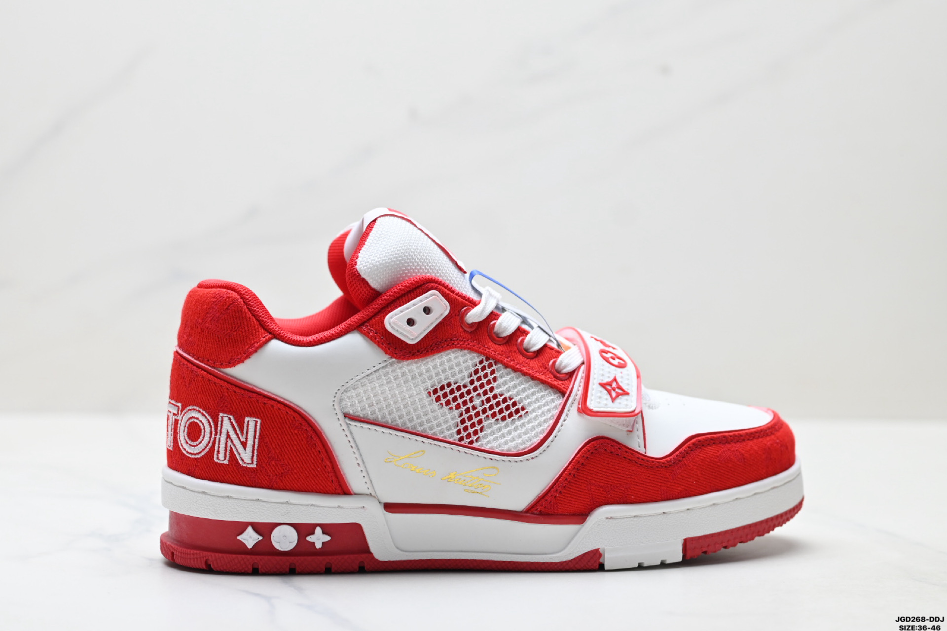 Louis Vuitton Trainer Sneaker Low: Comodidad y Estilo Urbano en Cada Paso