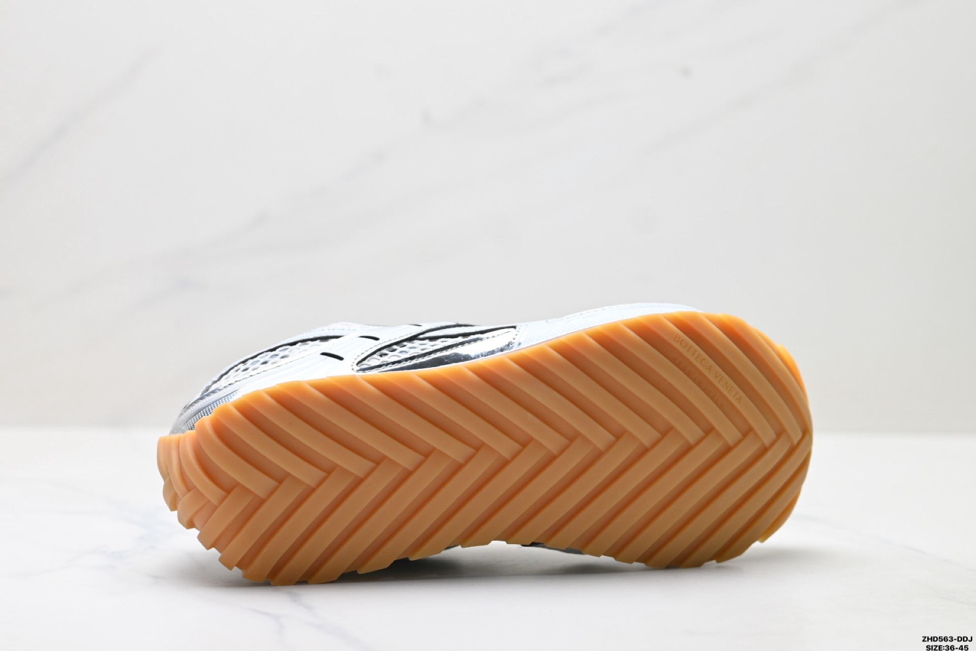 310 Bottega Veneta Orbit Lace-up Runner BV 葆蝶家时尚休闲王一博同款 老爹鞋运动鞋