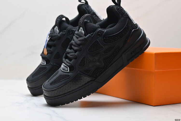 Louis Vuitton Trainer Sneaker Low Top Casual Shoes - Comfortable & Stylish 1 Louis Vuitton Trainer Sneaker Low Top Casual Shoes – Comfortable & Stylish