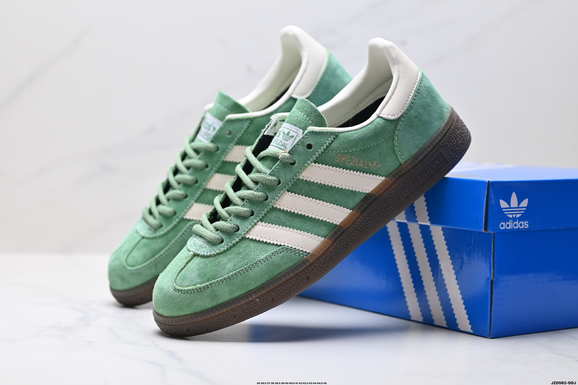 150 Adidas Handball Spezial 阿迪达斯经典款 复古休闲板鞋 lF6562