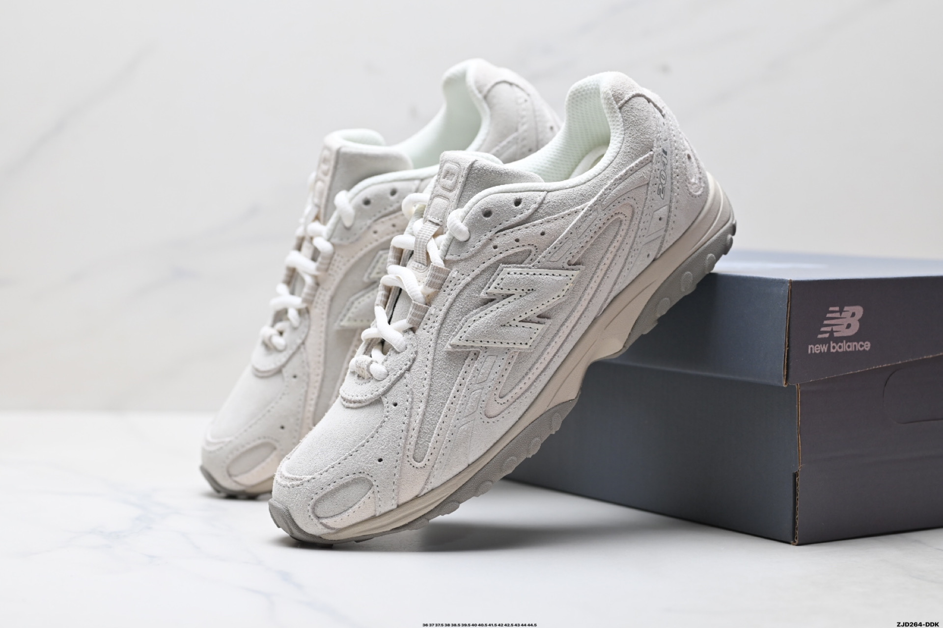 250 New Balance 204L系列 新百伦 薄底鞋 薄底皮质鞋带德训系 减震耐磨包裹性支撑轻便 生活休闲鞋 U204LMMC