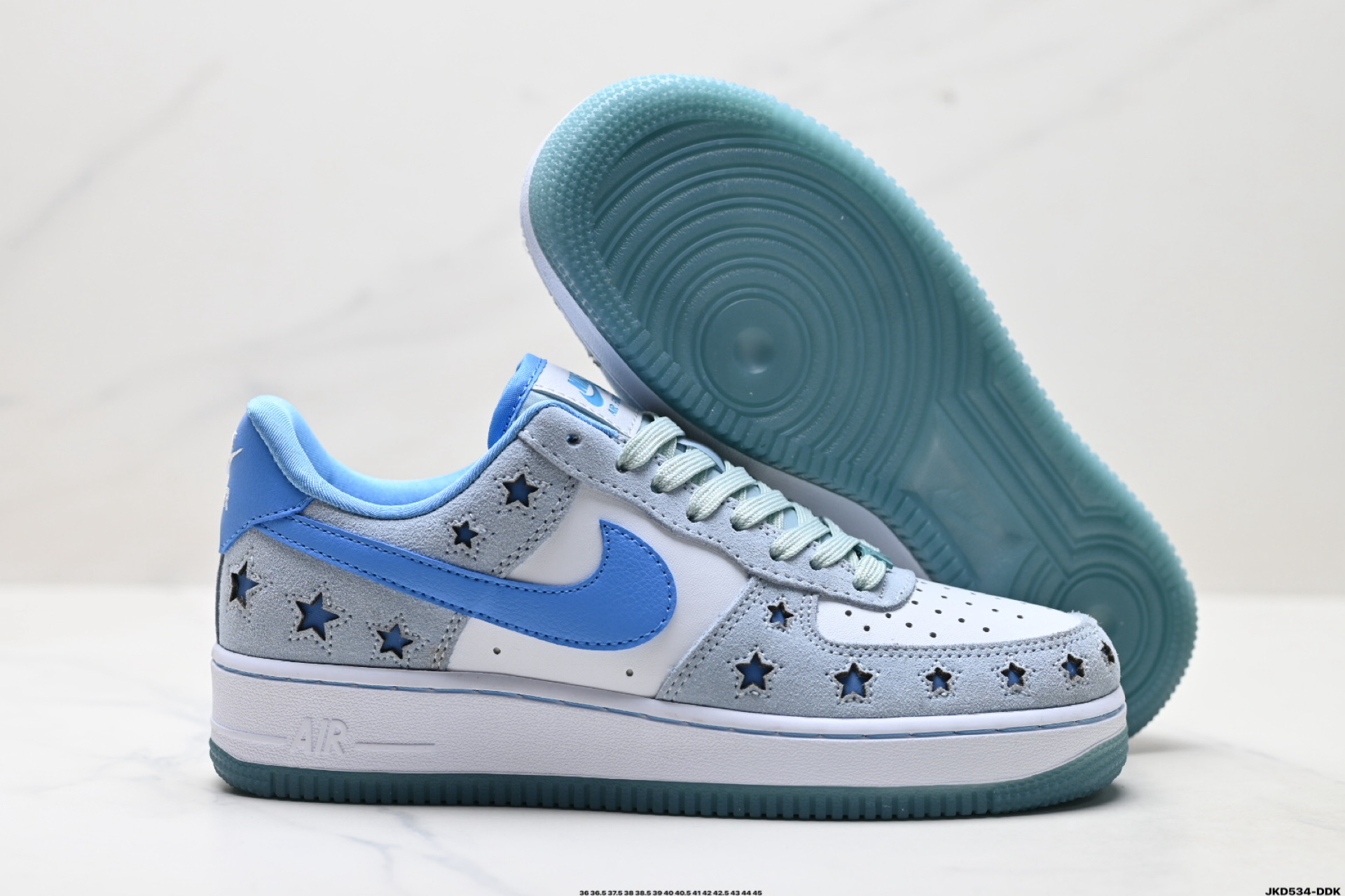 170 耐克Nike AIR FORCE 1‘07 空军一号低帮百搭休闲运动板鞋 HQ8051-400