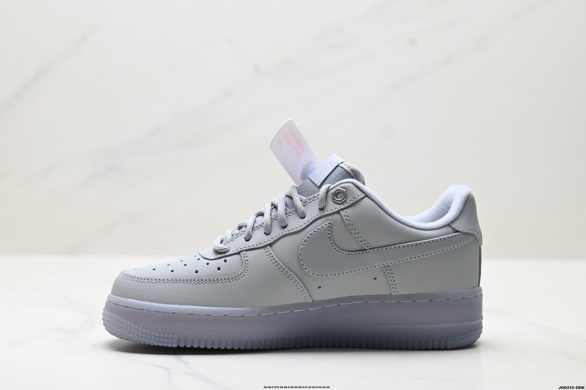 190 NIKE AIR FORCE 1‘07 CJ9179-002