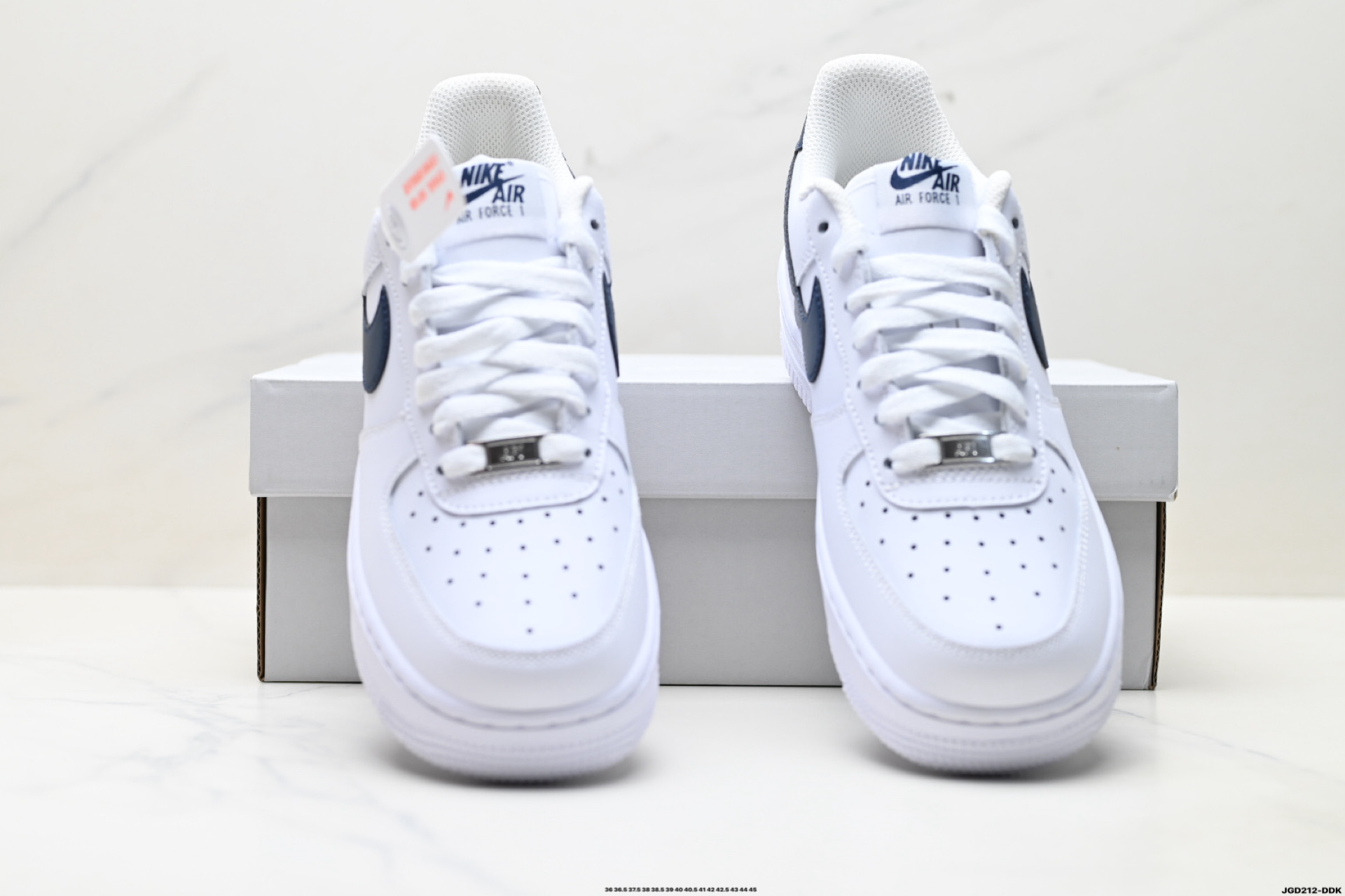 190 NIKE AIR FORCE 1‘07 FJ4146-119