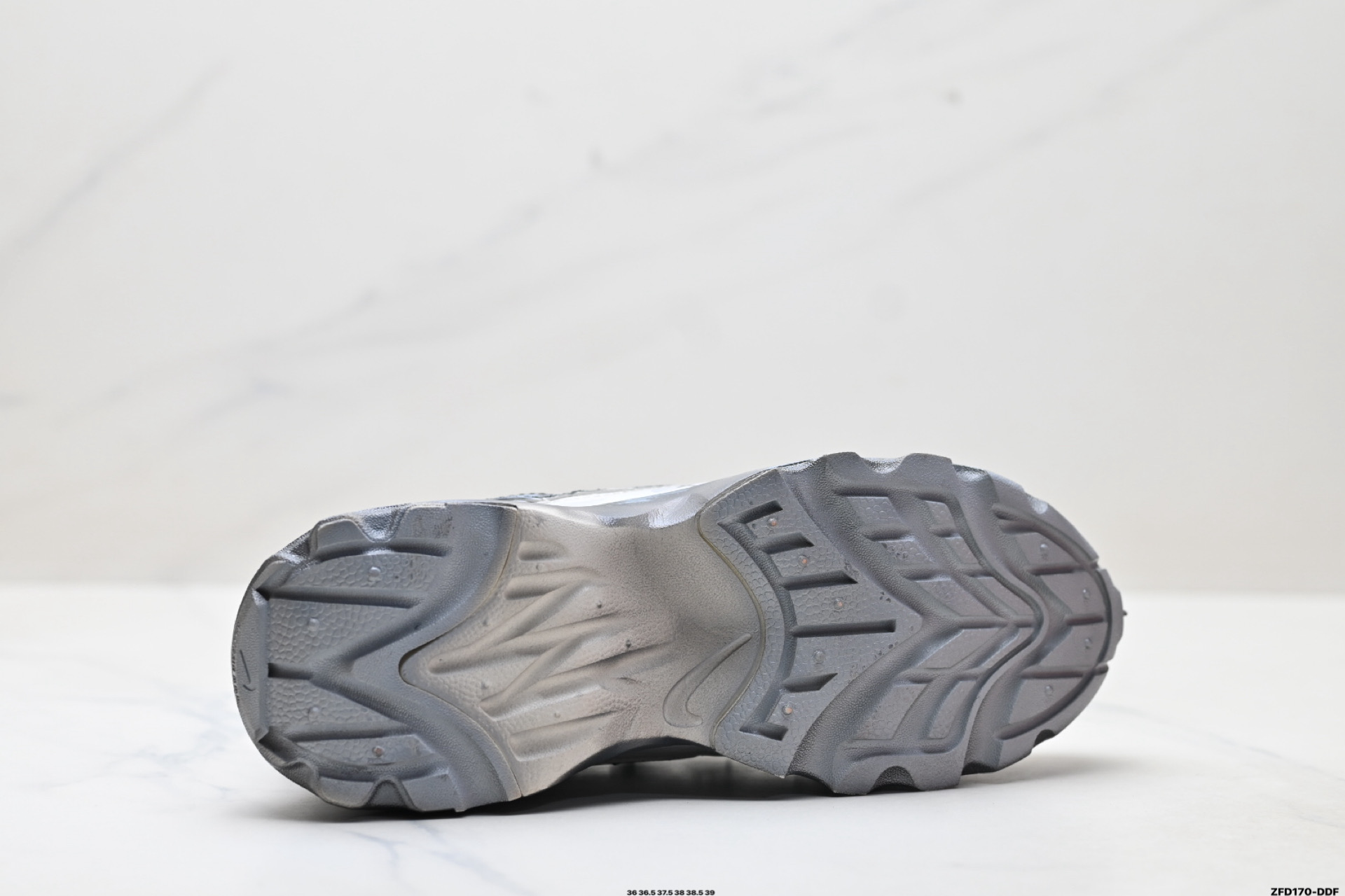 280 Nike Tc 7900 ‘DIY’定制 耐克 增高厚底休闲老爹鞋 DD9682-100